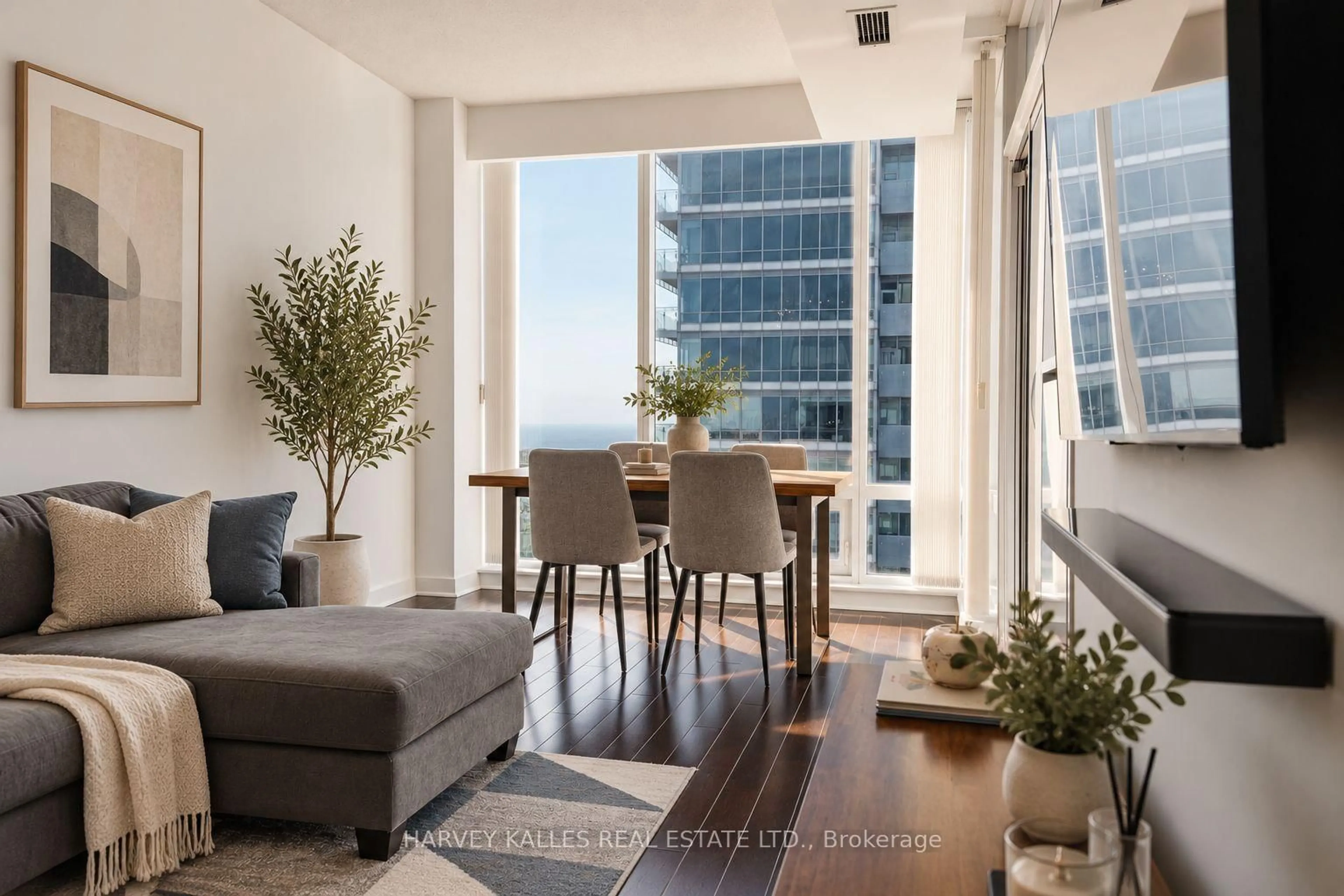 Living room with furniture, unknown for 295 Adelaide St #4208, Toronto Ontario M5V 0L4