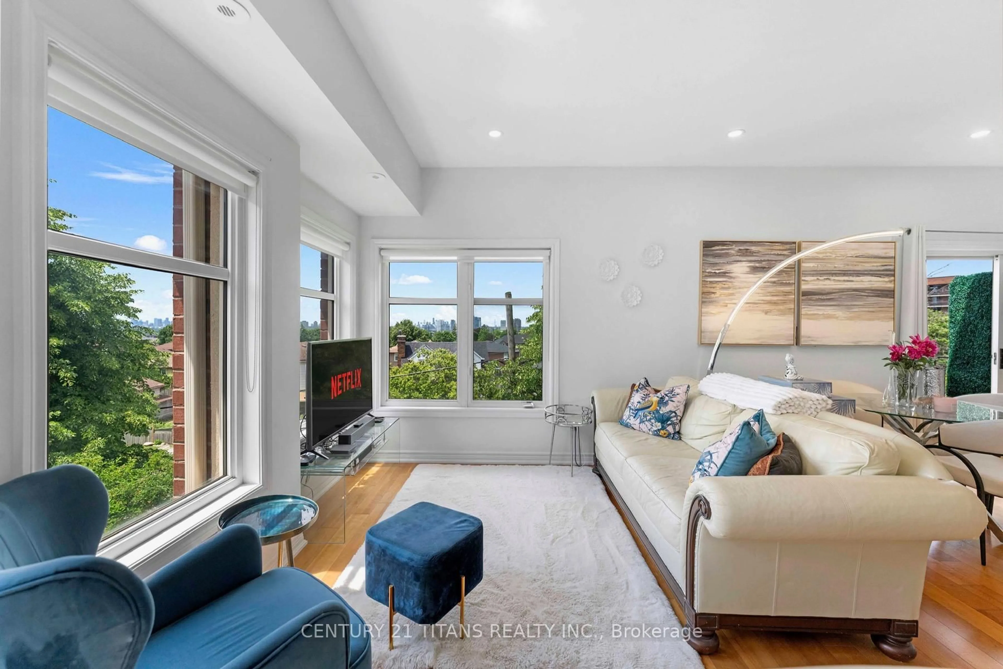 Living room with furniture, unknown for 1837 Eglinton Ave #222, Toronto Ontario M4A 2Y4