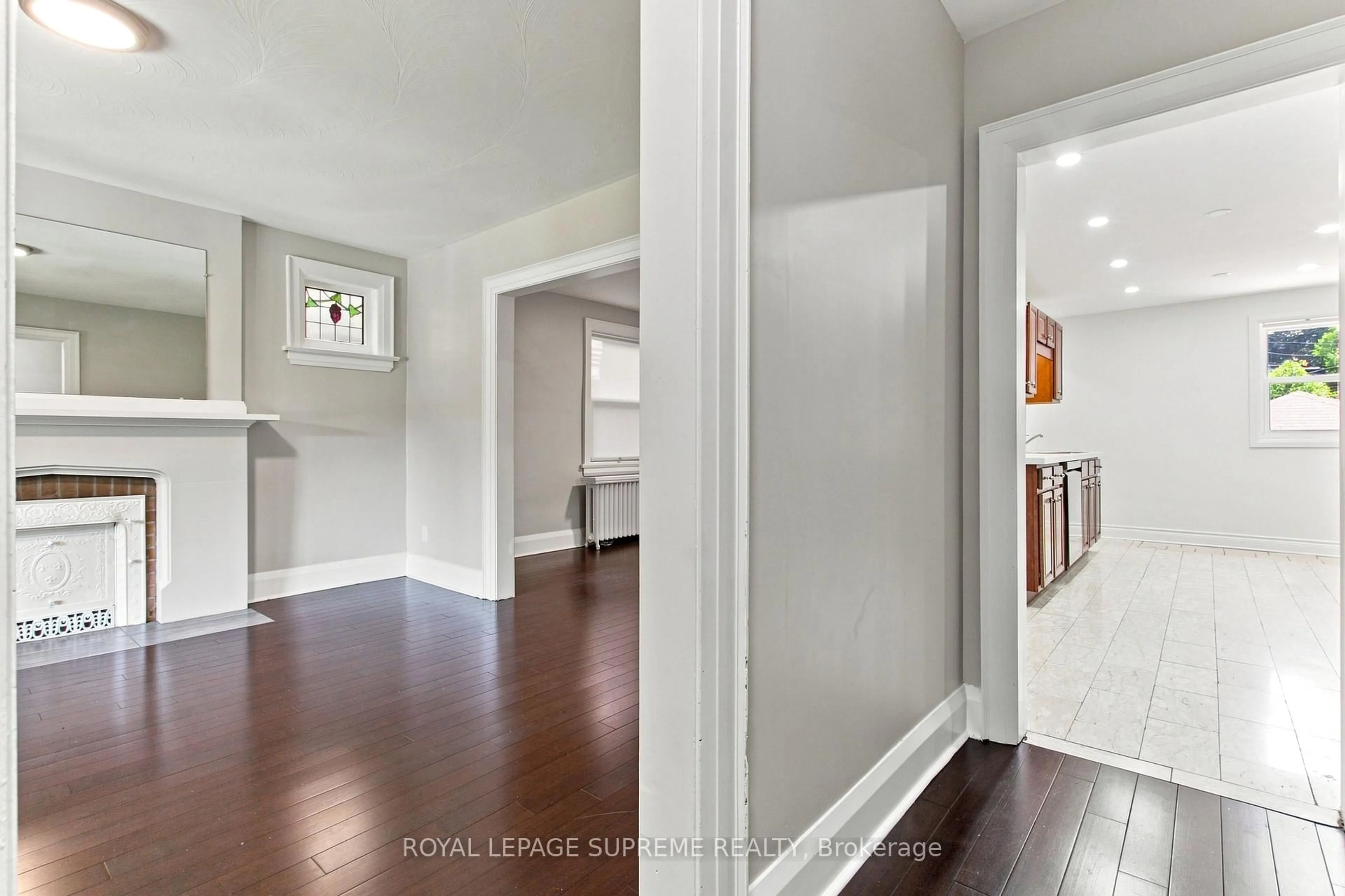 Indoor entryway for 229 Winona Dr, Toronto Ontario M6C 3S4