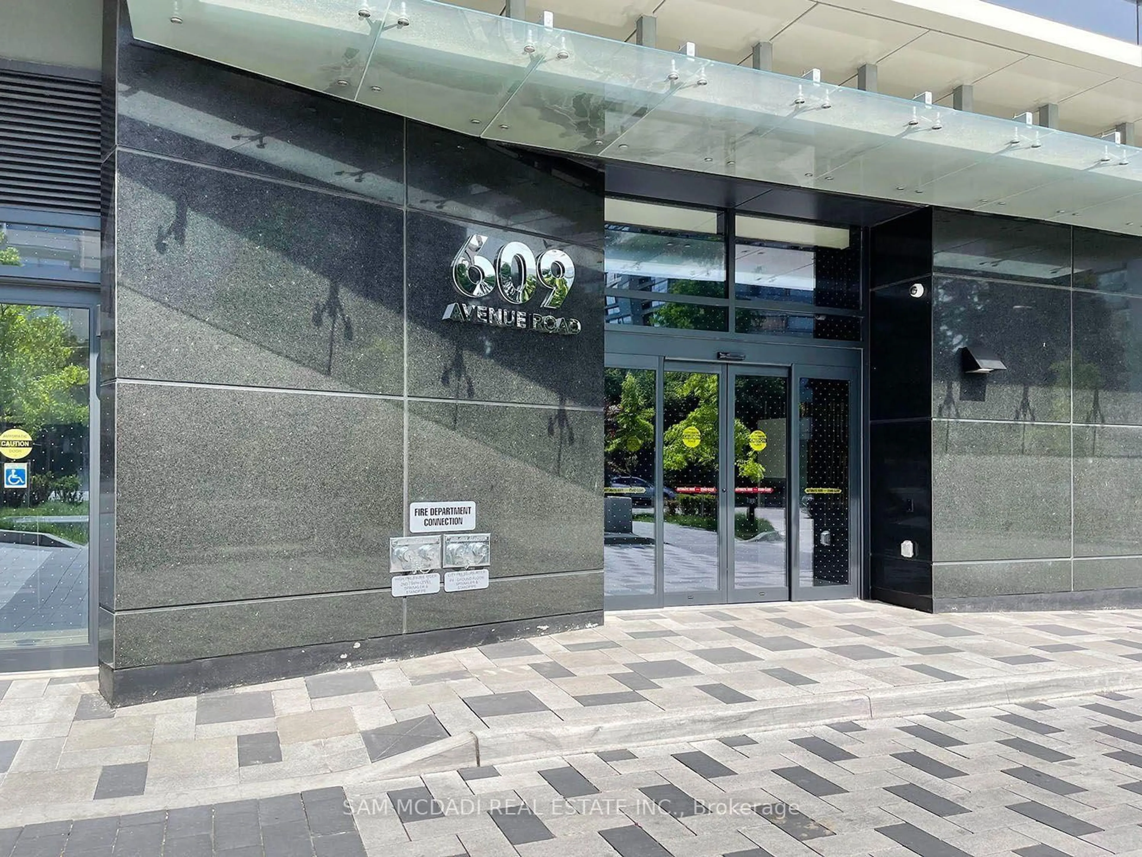 Unknown for 609 Avenue Rd #301, Toronto Ontario M4V 2K3