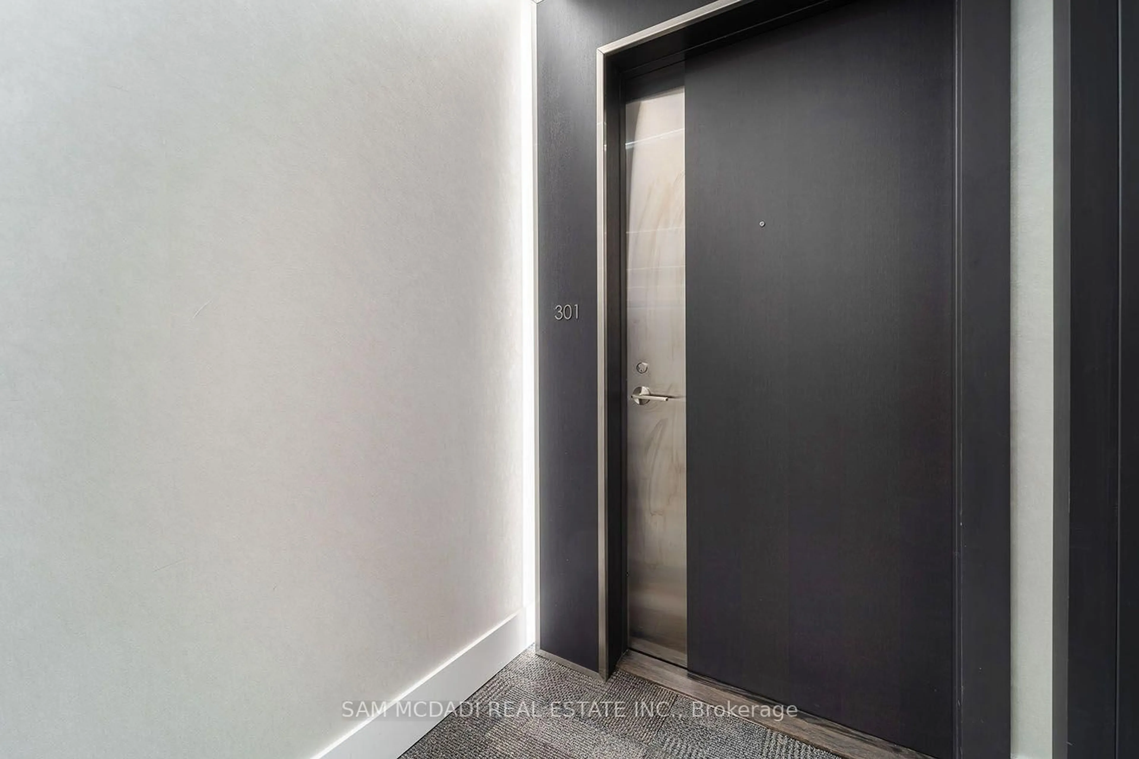 Unknown for 609 Avenue Rd #301, Toronto Ontario M4V 2K3