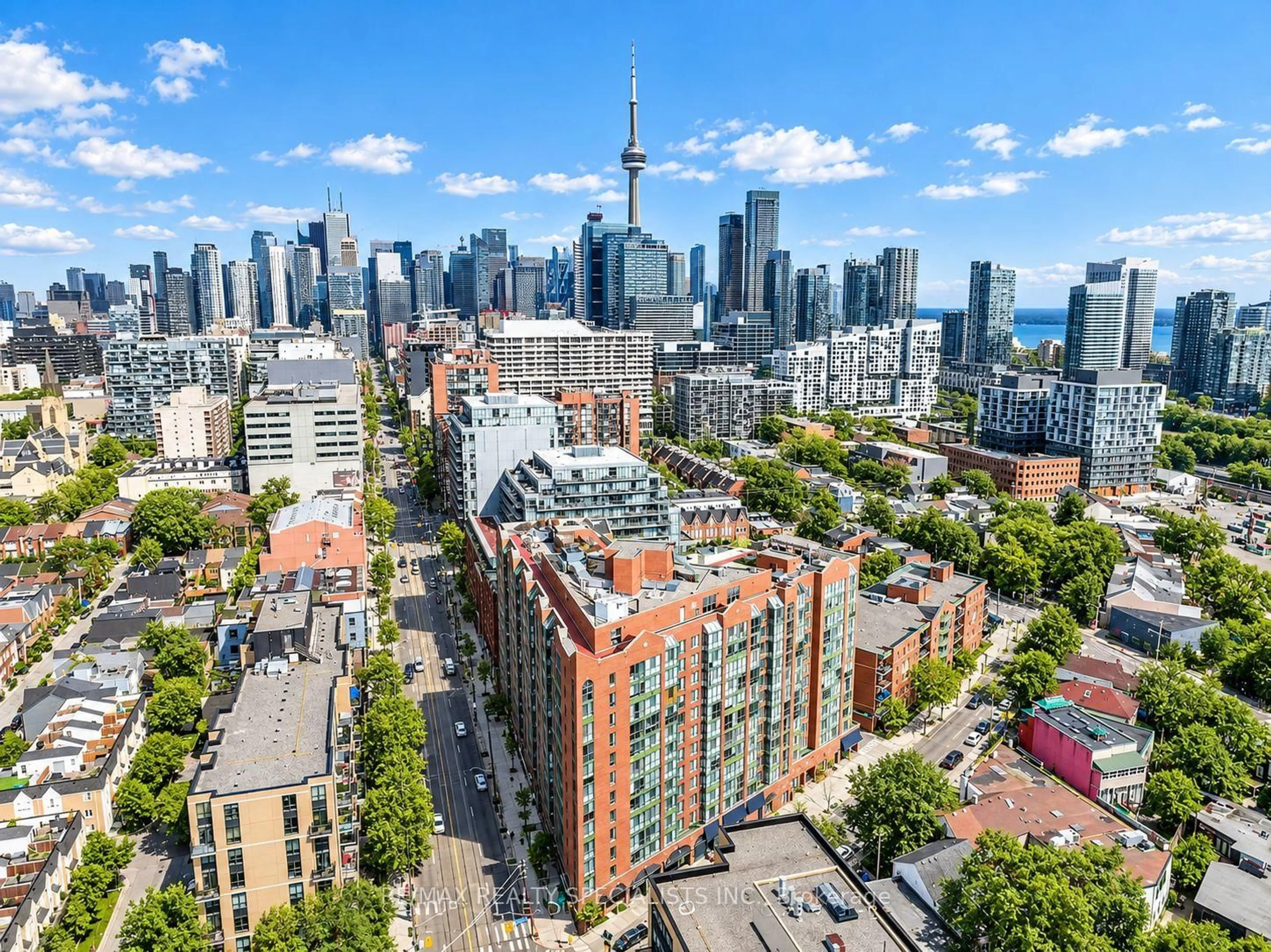 A pic from outside/outdoor area/front of a property/back of a property/a pic from drone, city buildings view from balcony for 801 King St #1120, Toronto Ontario M5V 3C9