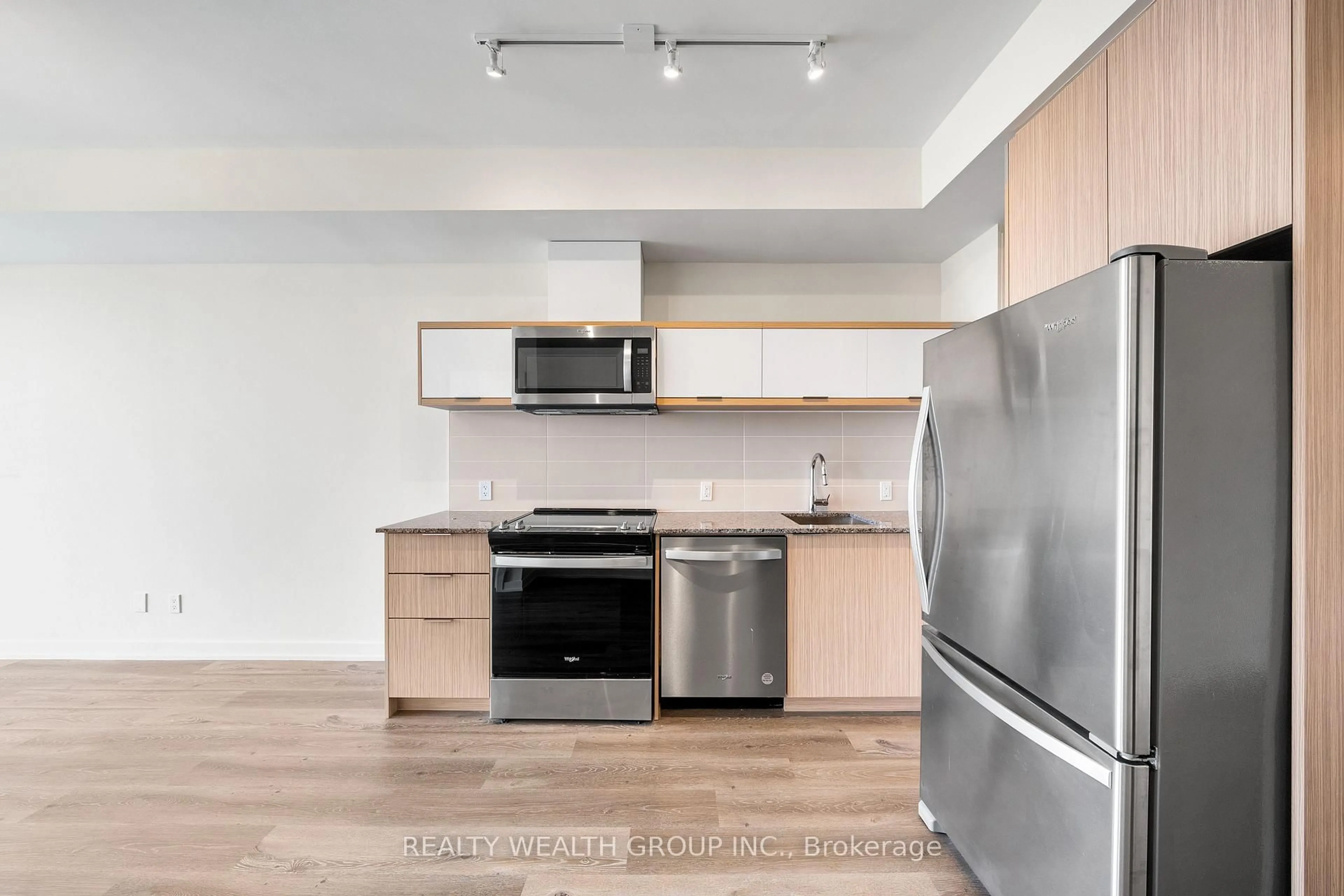 Standard kitchen, wood/laminate floor for 10 Deerlick Crt #2101, Toronto Ontario M6A 0A7
