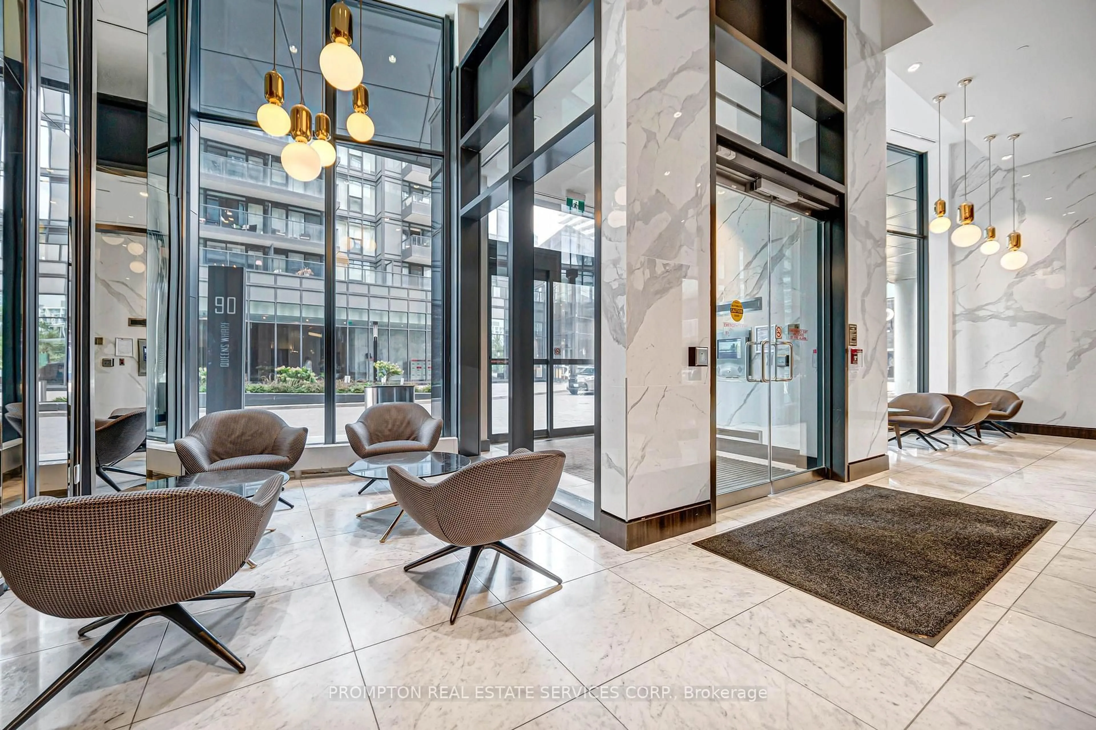 Indoor foyer for 90 Queens Wharf Rd #208, Toronto Ontario M5V 0E6