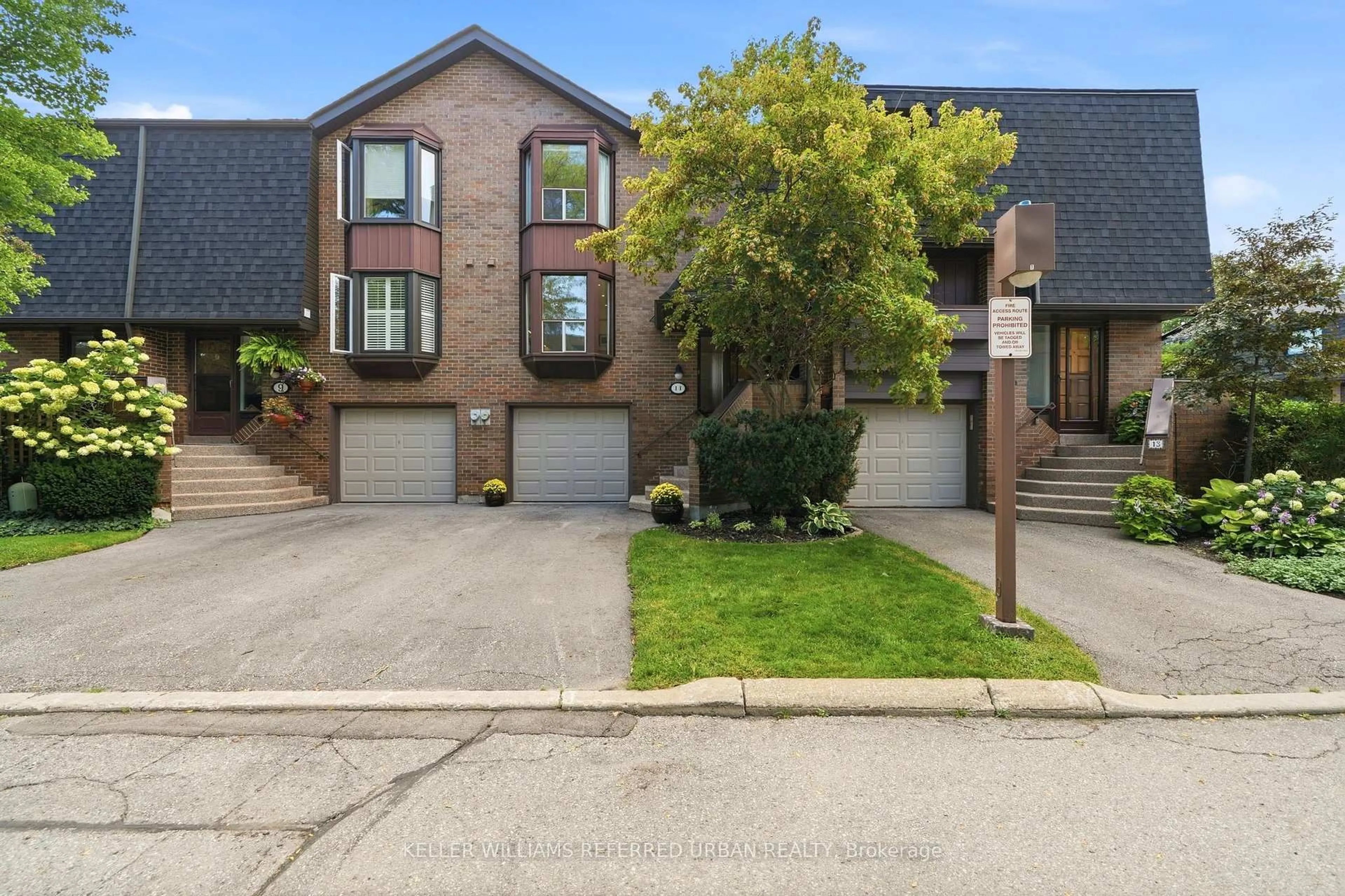 Home with brick exterior material, street for 11 Gypsy Roseway, Toronto Ontario M2N 5Y8