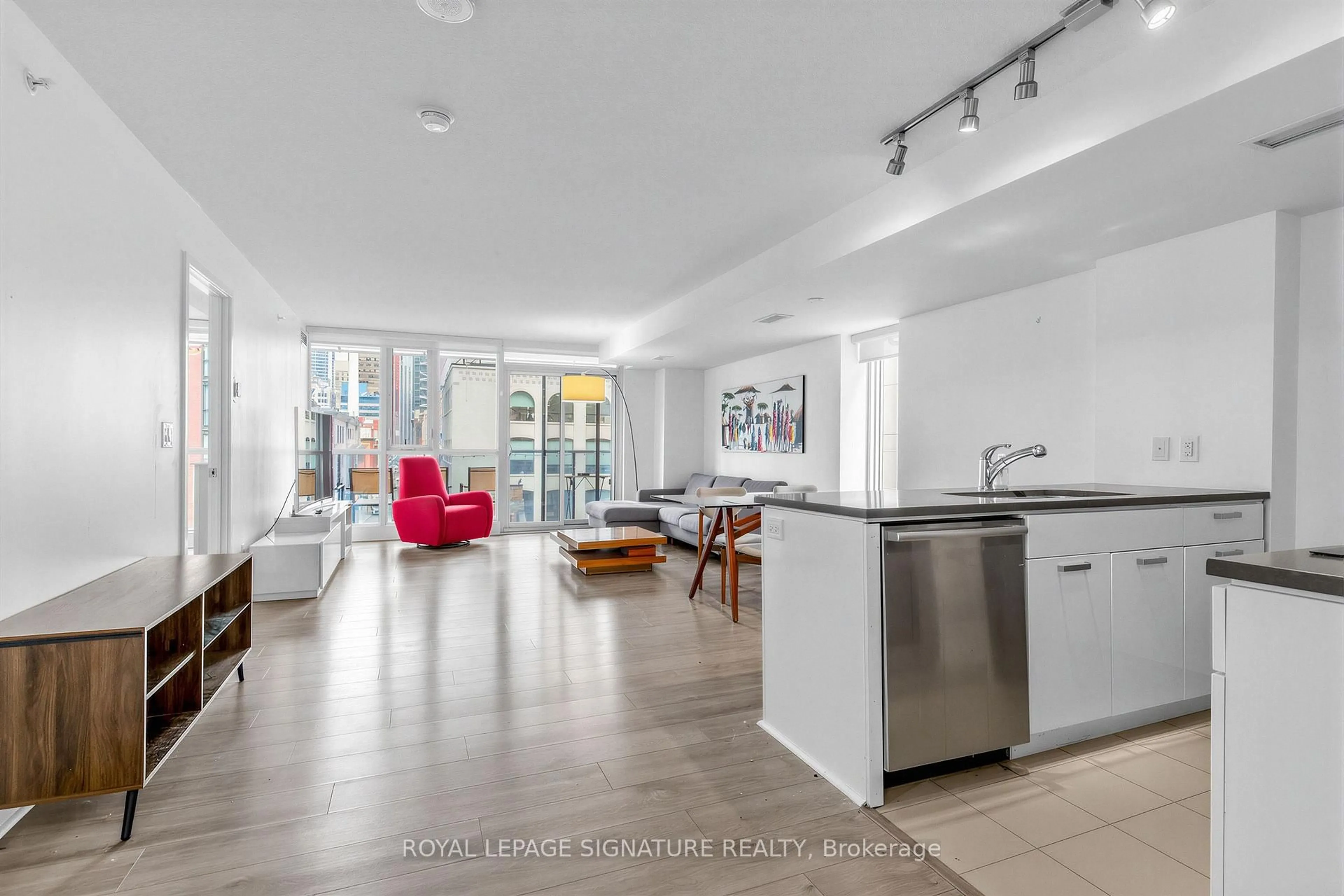 Open concept kitchen, unknown for 295 Adelaide St #414, Toronto Ontario M5V 0L4