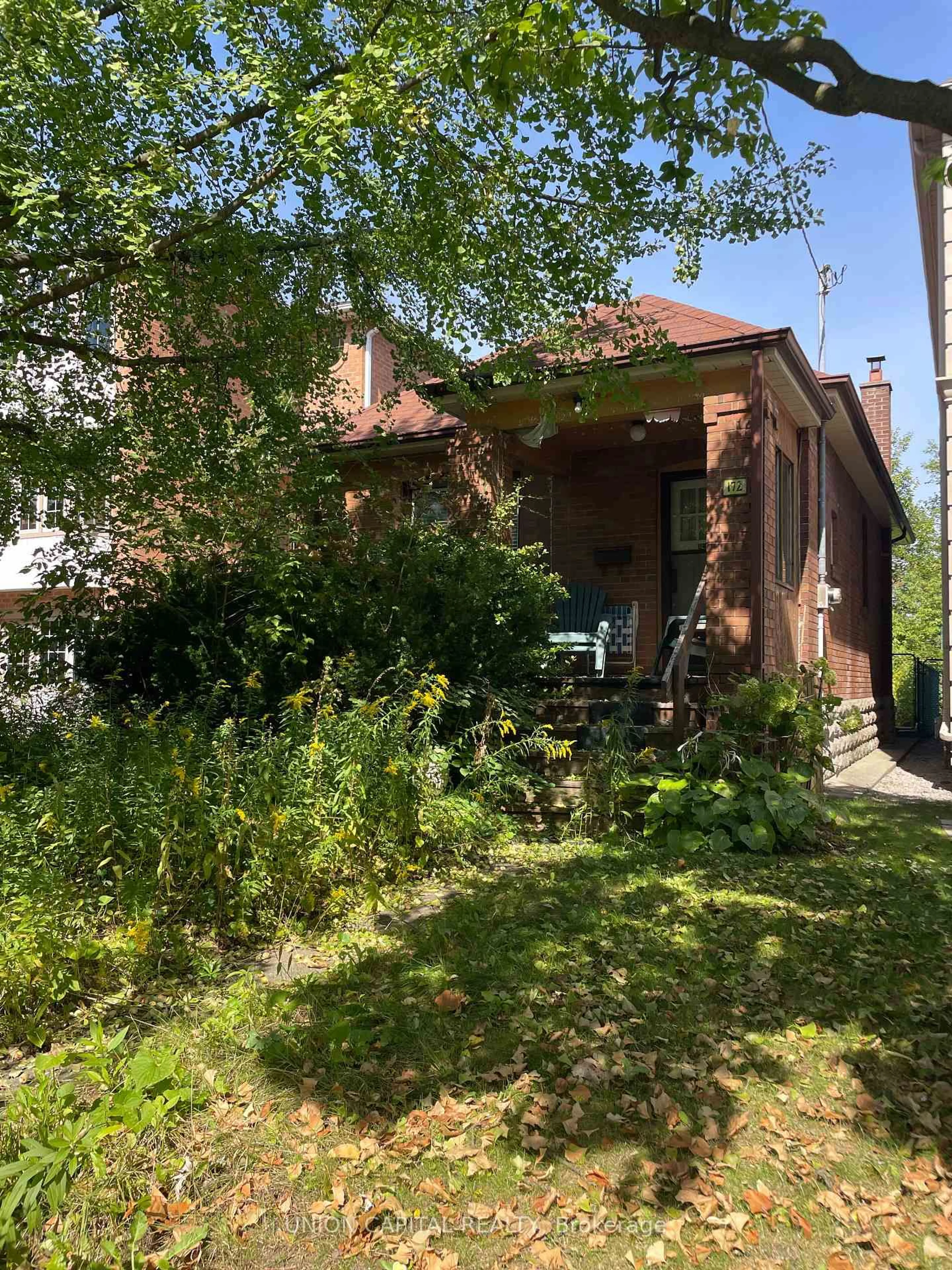 Unknown for 172 Roslin Ave, Toronto Ontario M4N 1Z6