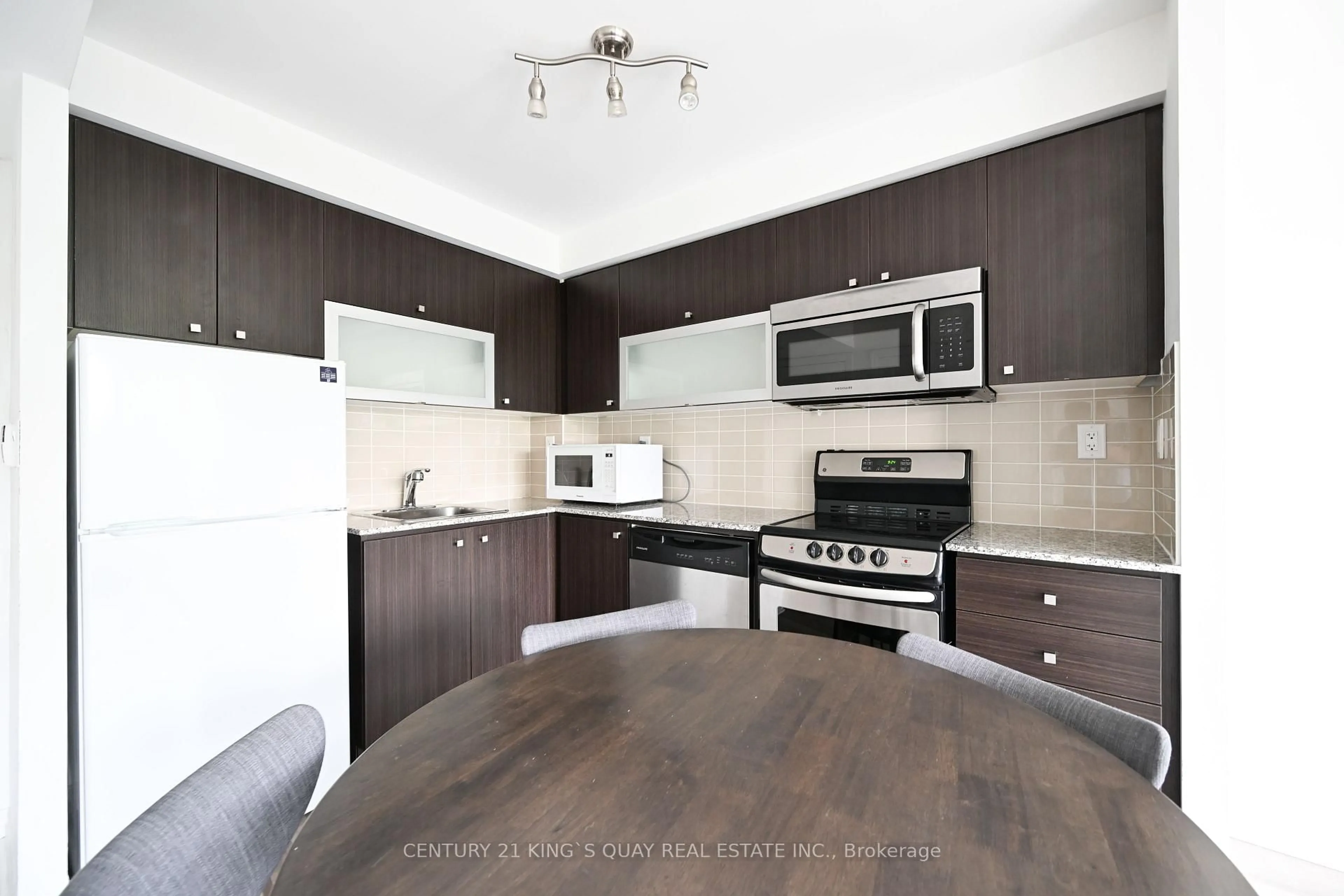 Standard kitchen, unknown for 2015 Sheppard Ave #312, Toronto Ontario M2J 0B3