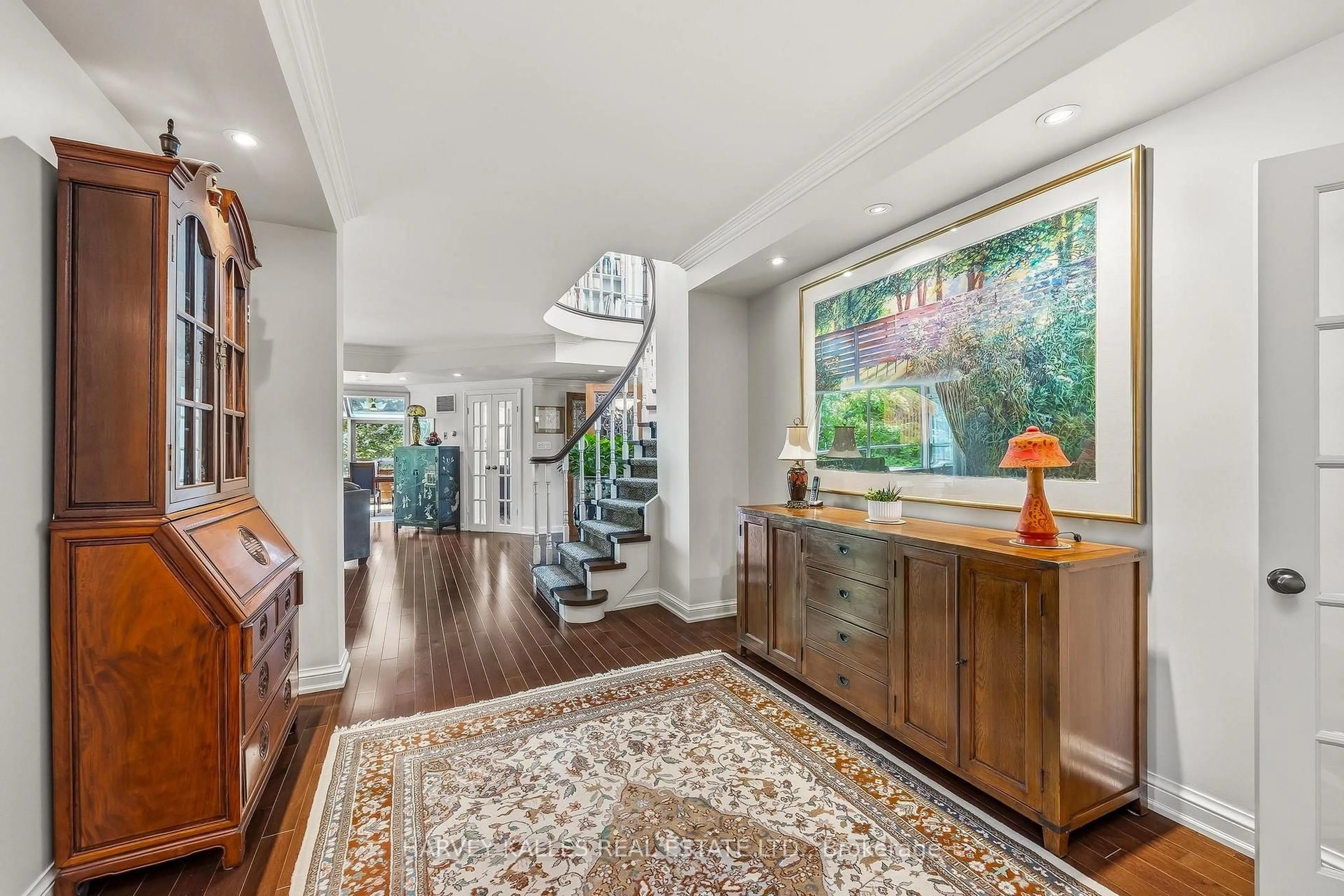 Indoor entryway for 3800 Yonge St #PH16, Toronto Ontario M4N 3P7