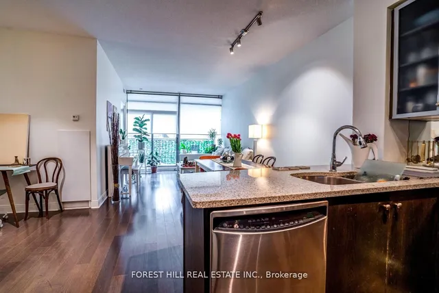 21 Scollard St #103, Toronto 4