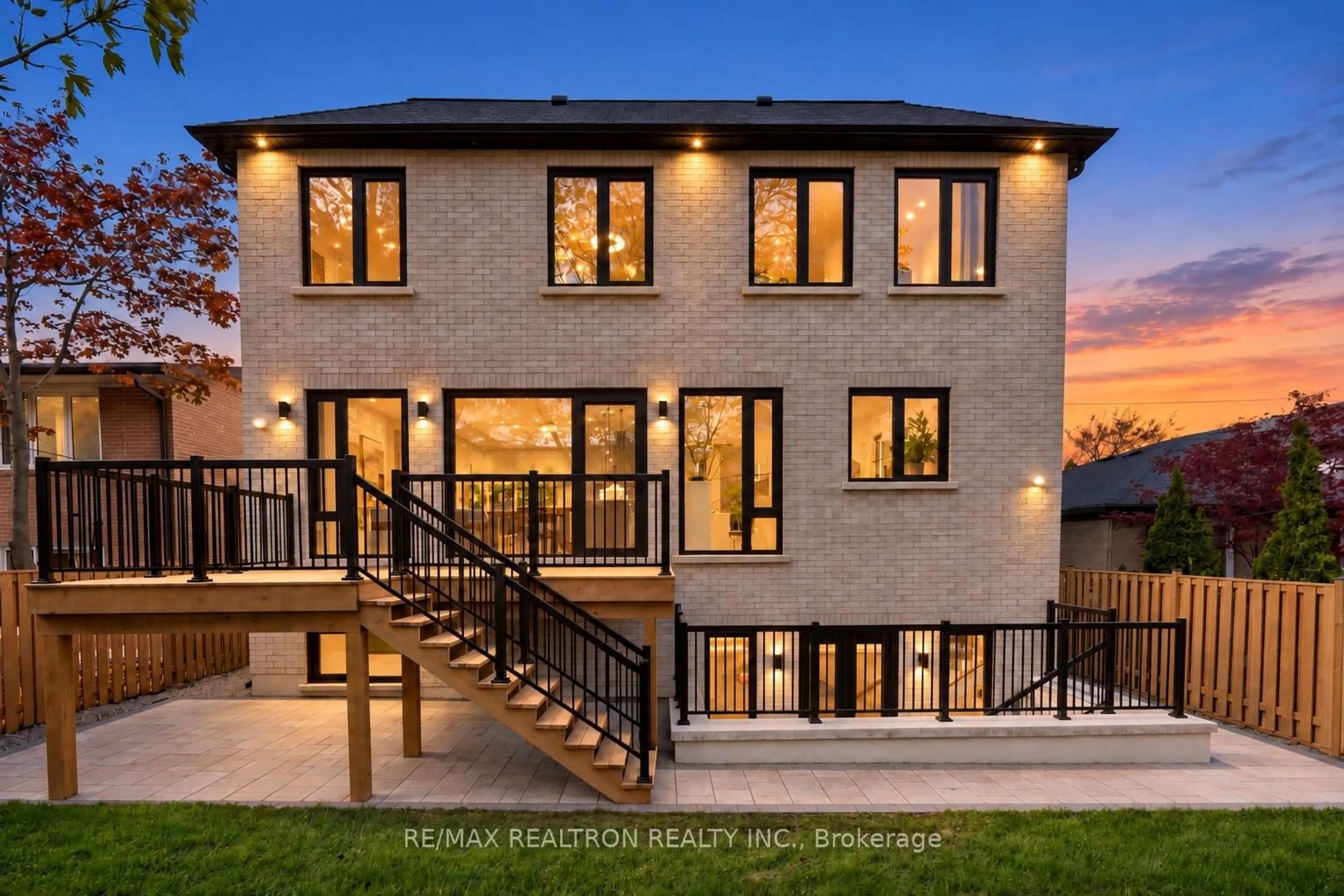 Home with brick exterior material, building for 35 Foxwarren Dr, Toronto Ontario M2K 1L1