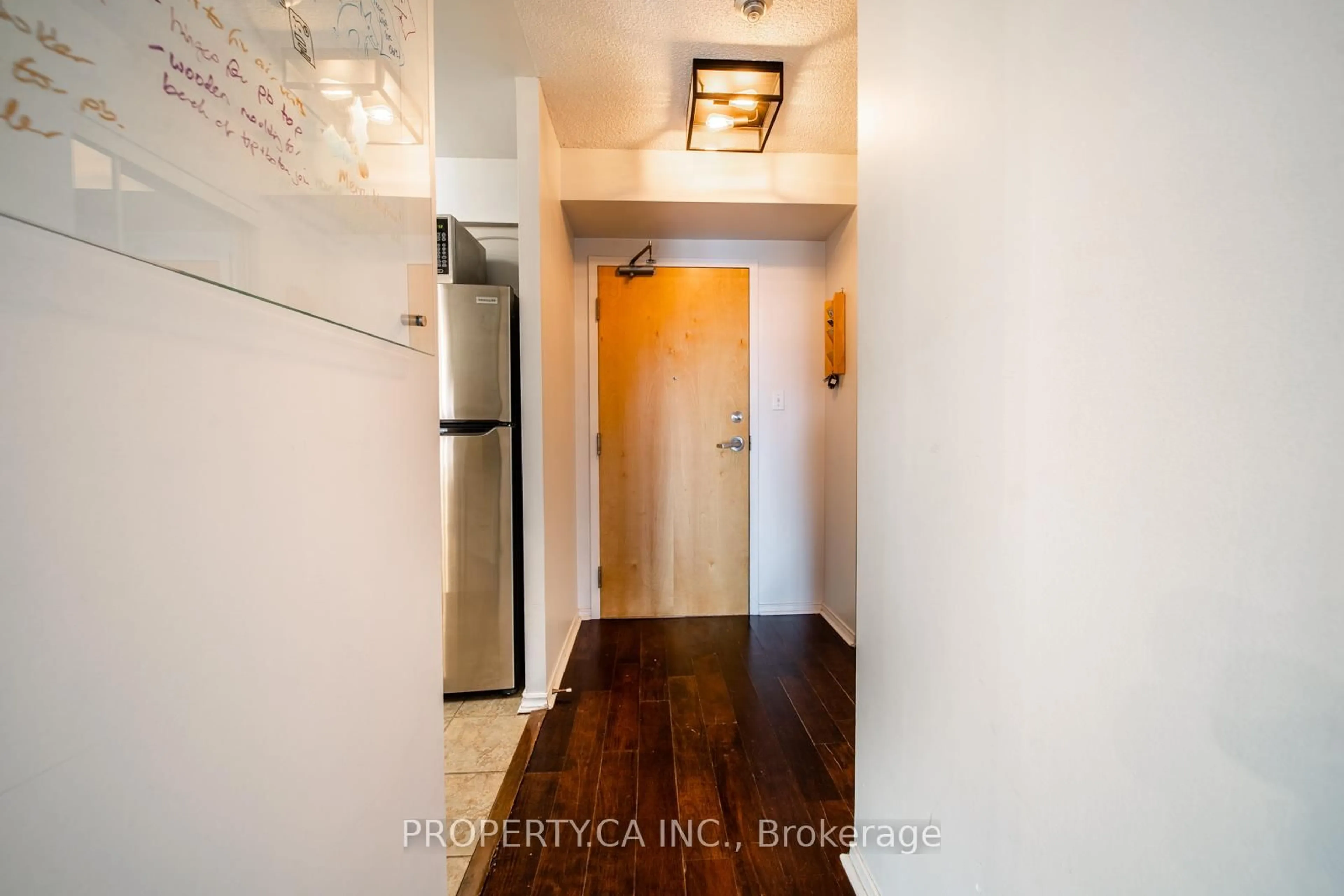 Indoor entryway for 70 Mill St #608, Toronto Ontario M5A 4R1
