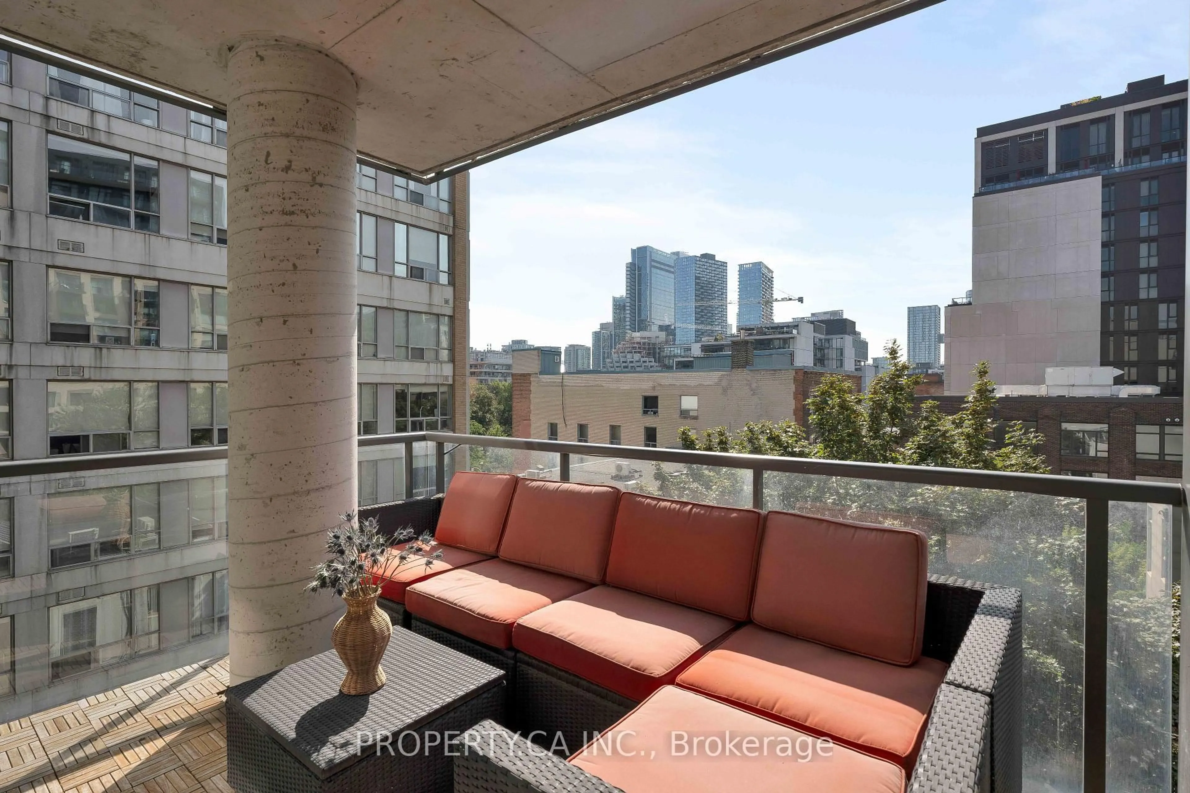Balcony in the apartment, city buildings view from balcony for 533 Richmond St #605, Toronto Ontario M5V 3Y1