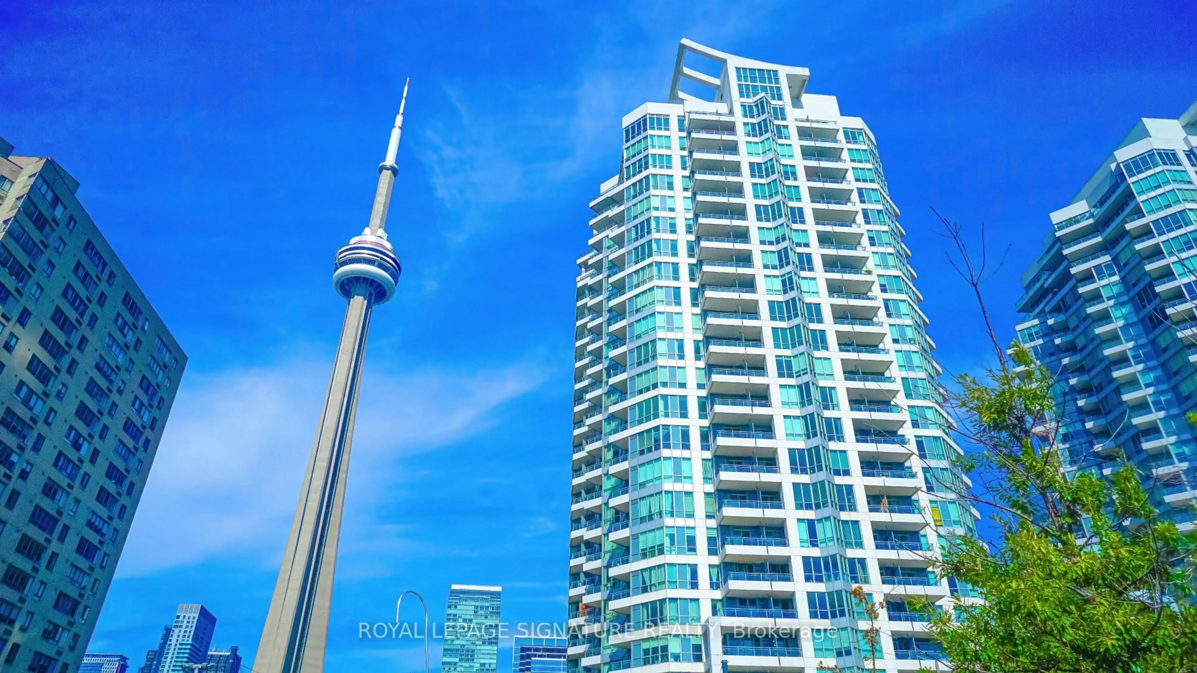 Unknown for 230 Queens Quay #1726, Toronto Ontario M5J 2Y7