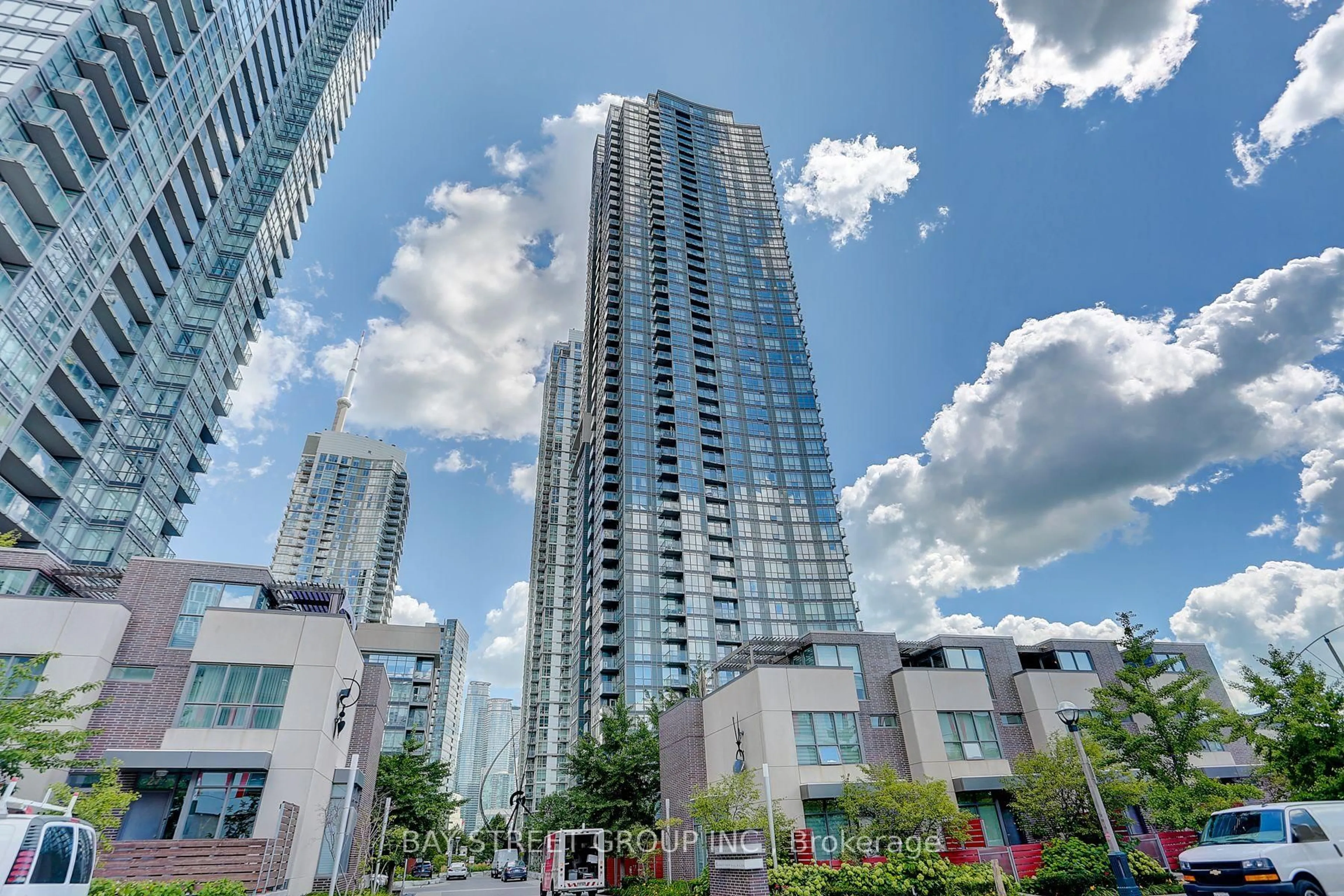 Unknown for 11 Brunel Crt #807, Toronto Ontario M5V 3Y3