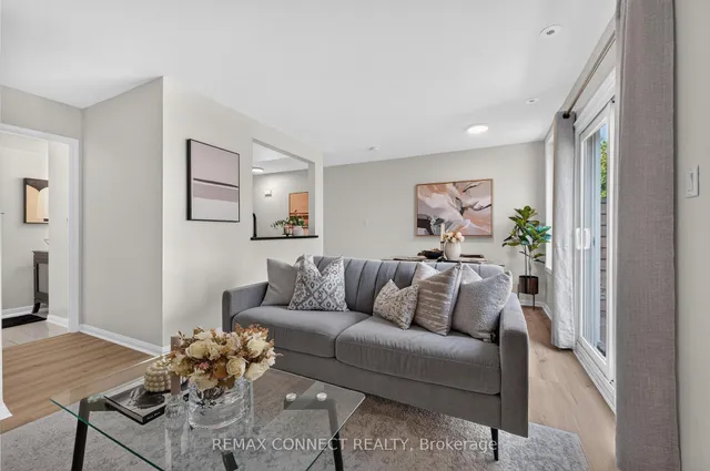7B Crawford St, Toronto 5