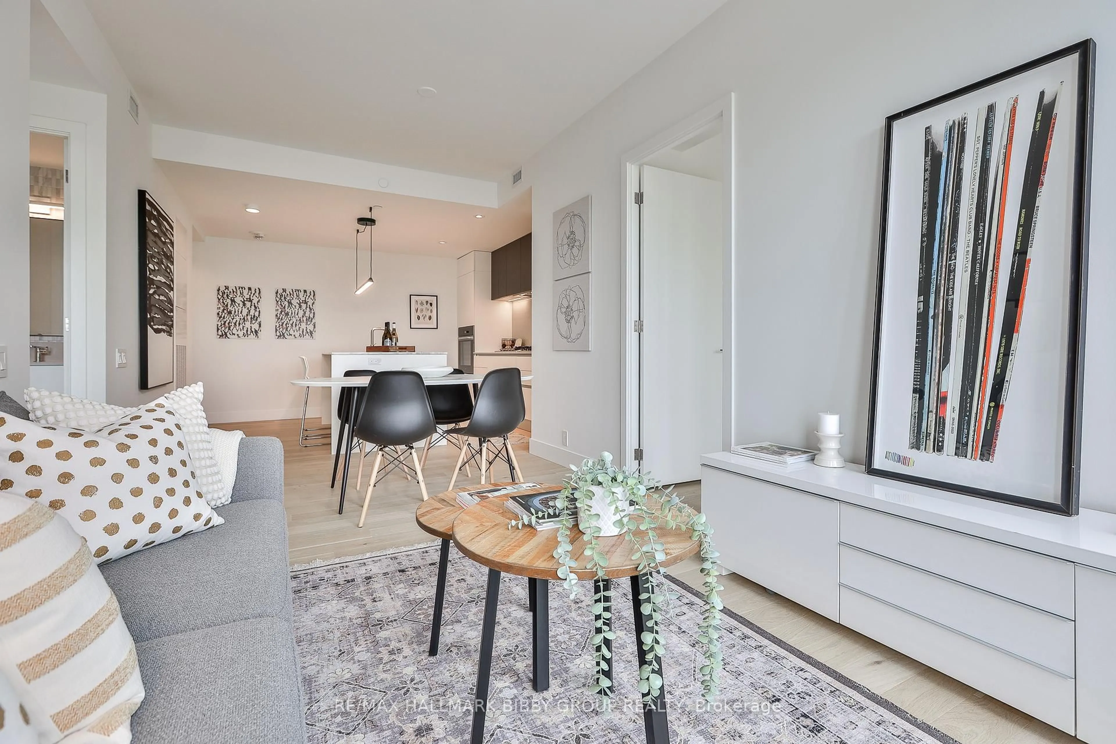 Unknown for 1414 Bayview Ave #409, Toronto Ontario M4G 3A7