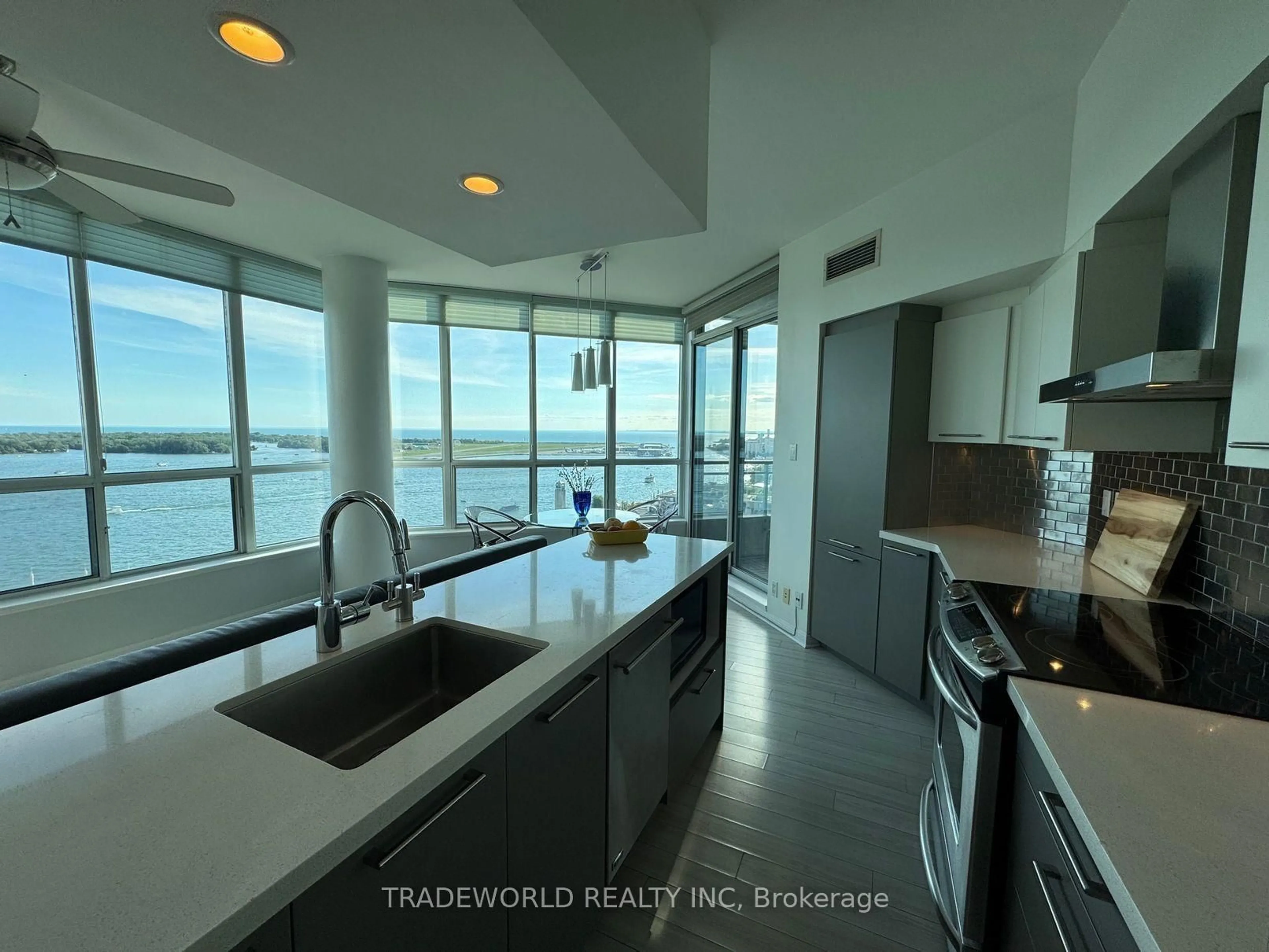 Unknown for 228 Queens Quay #2308, Toronto Ontario M5J 2X1