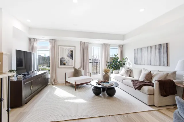 118 Finch Ave #8, Toronto 3