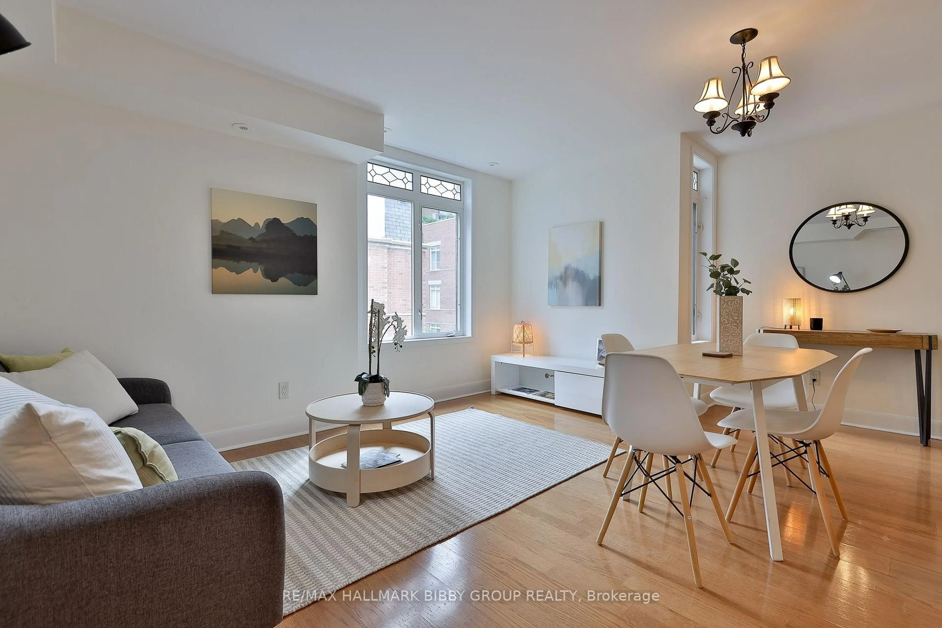 Living room with furniture, unknown for 415 Jarvis St #317, Toronto Ontario M4Y 3C1