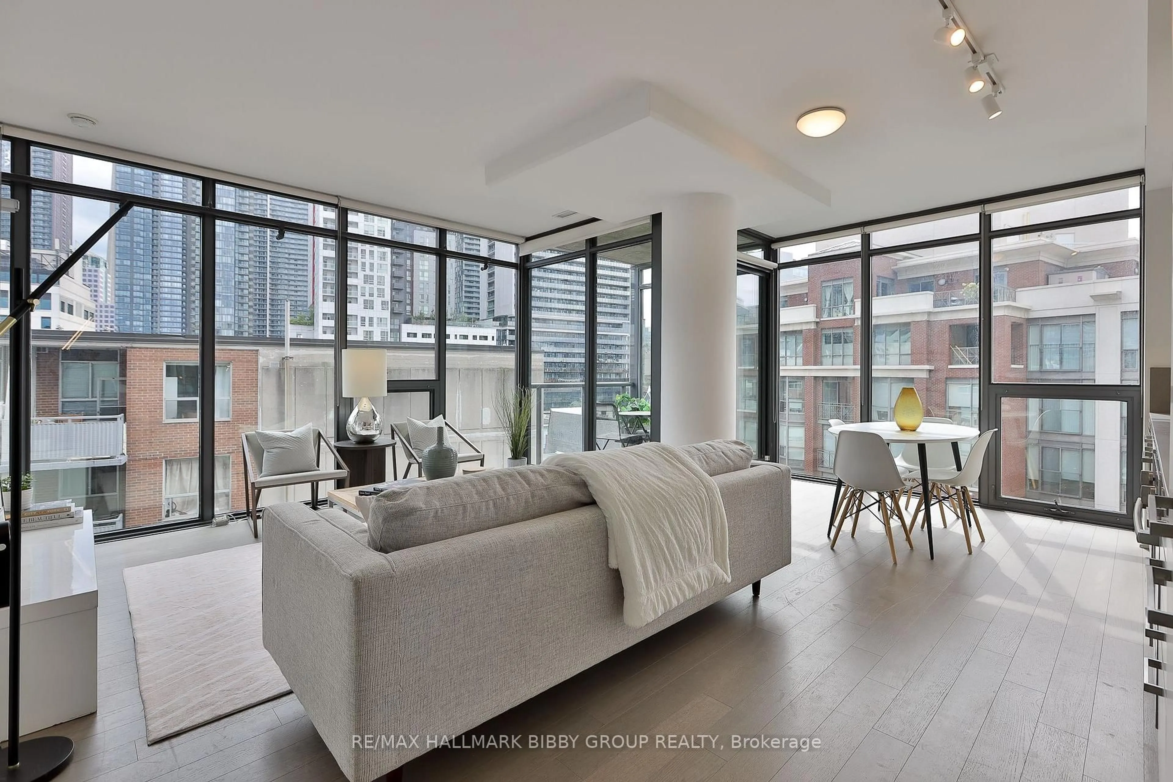 Living room with furniture, unknown for 15 Beverley St #710, Toronto Ontario M5T 1X8