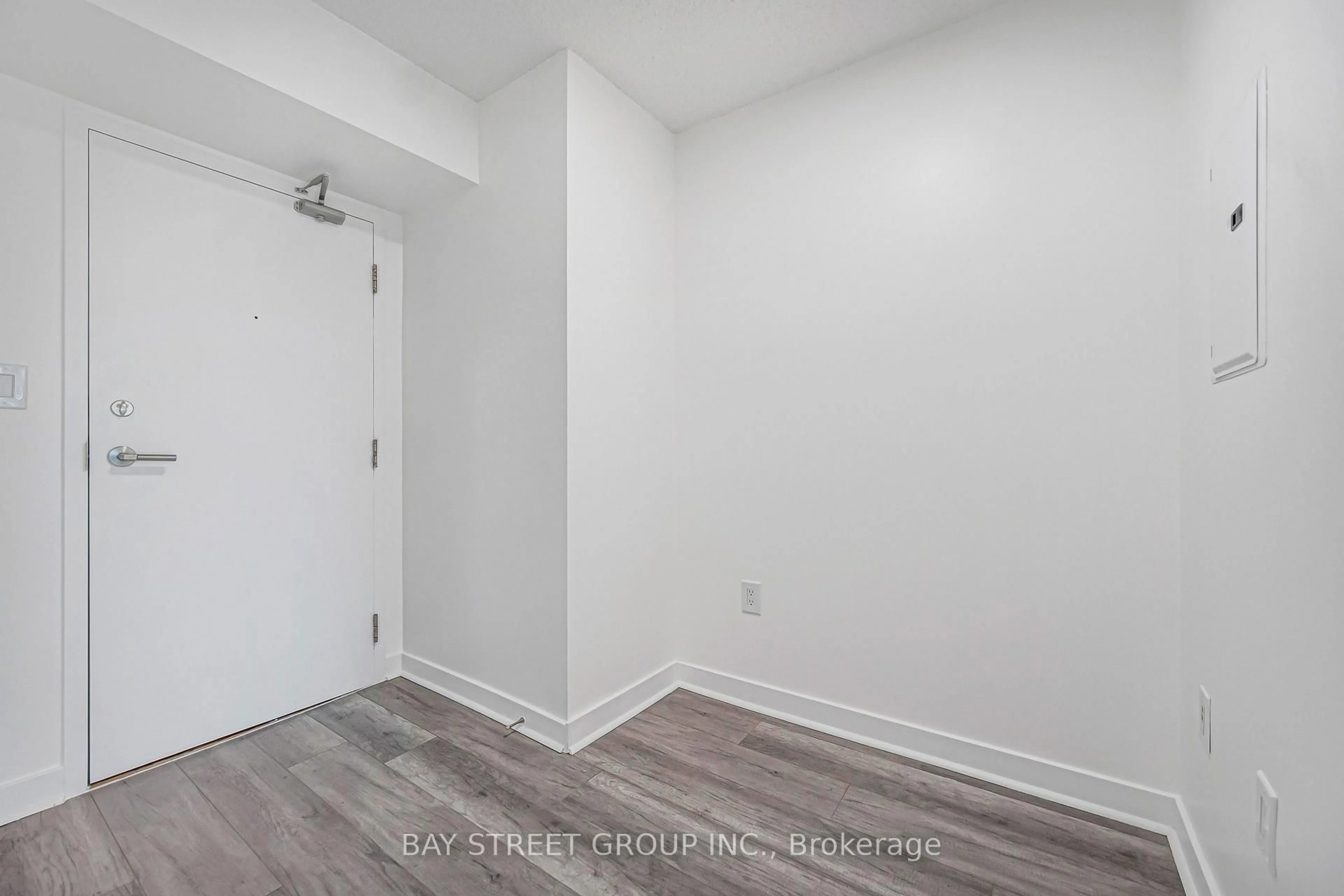 A pic of a room for 25 Telegram Mews #816, Toronto Ontario M5V 3Z1