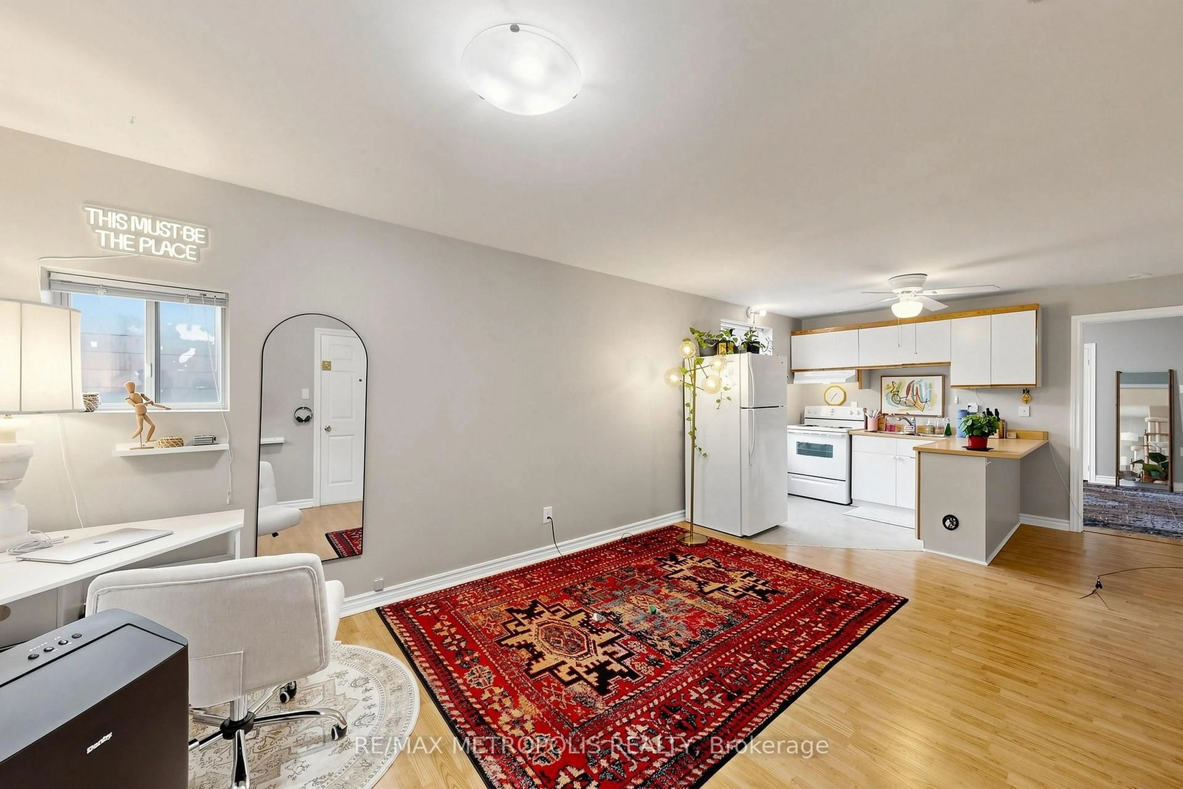 Unknown for 742 Dufferin St, Toronto Ontario M6H 3K6