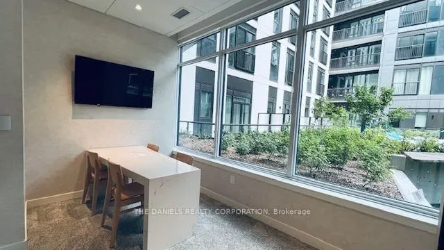 10 Oak St #1002, Toronto 3