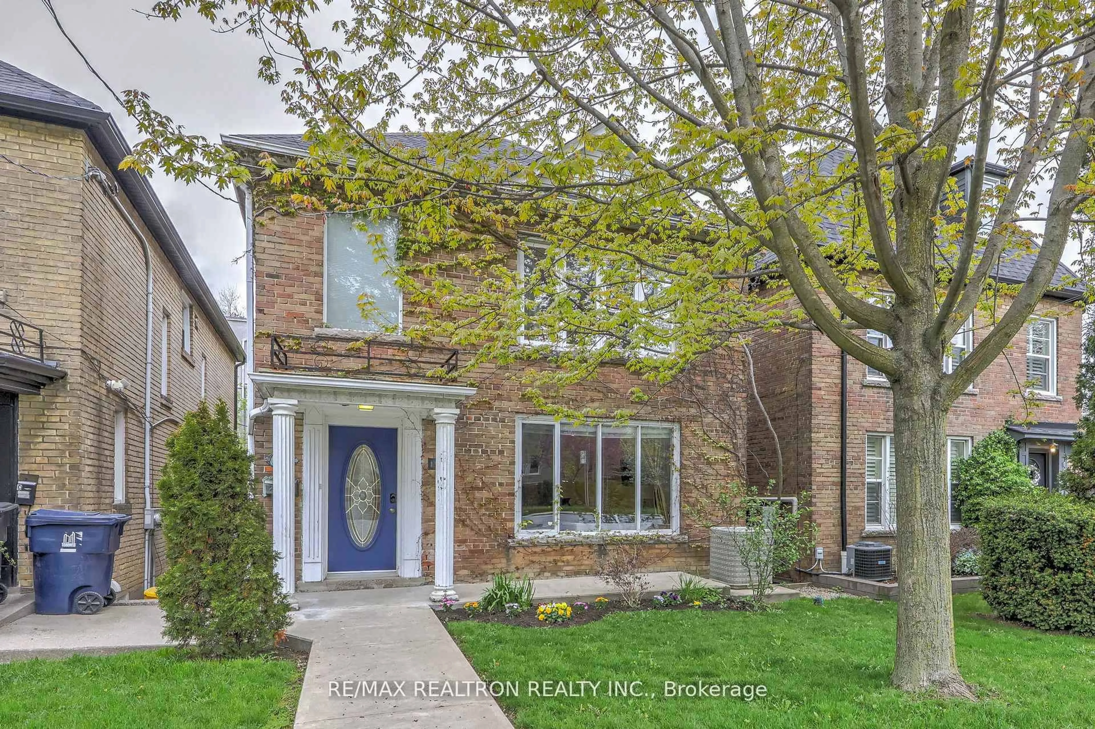 Home with brick exterior material, street for 1336 Avenue Rd, Toronto Ontario M5N 2G9