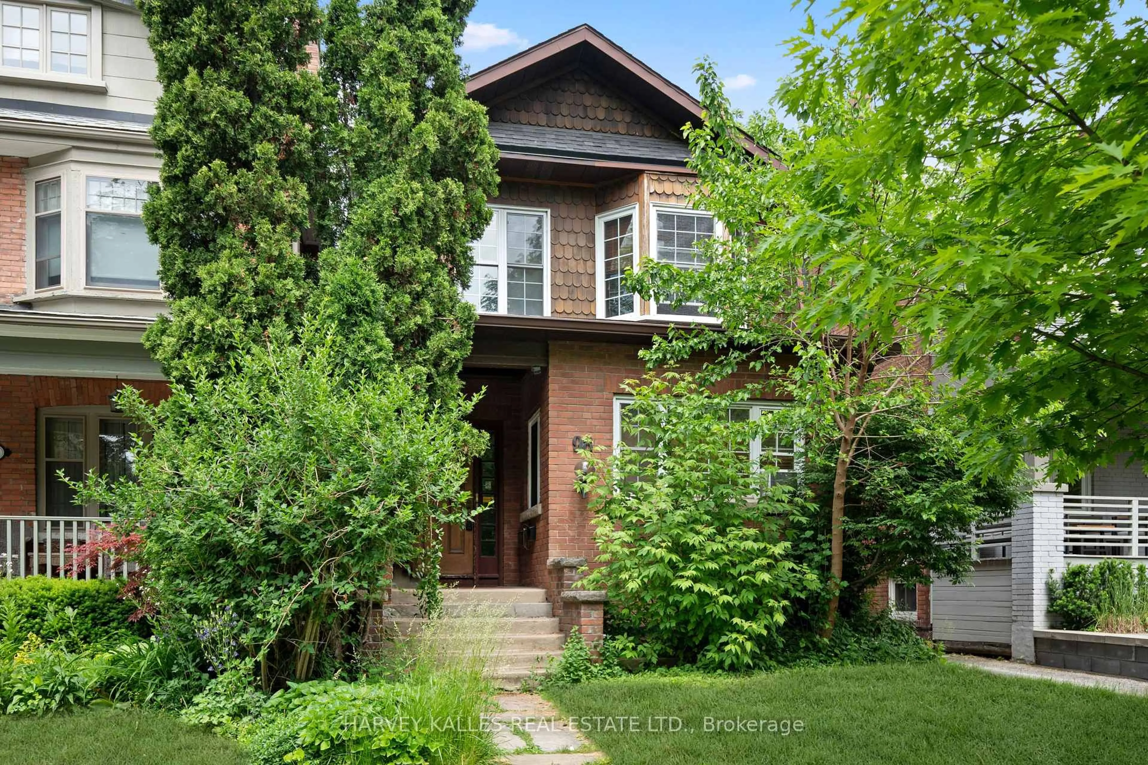 Home with brick exterior material, street for 98 Roselawn Ave, Toronto Ontario M4R 1E6