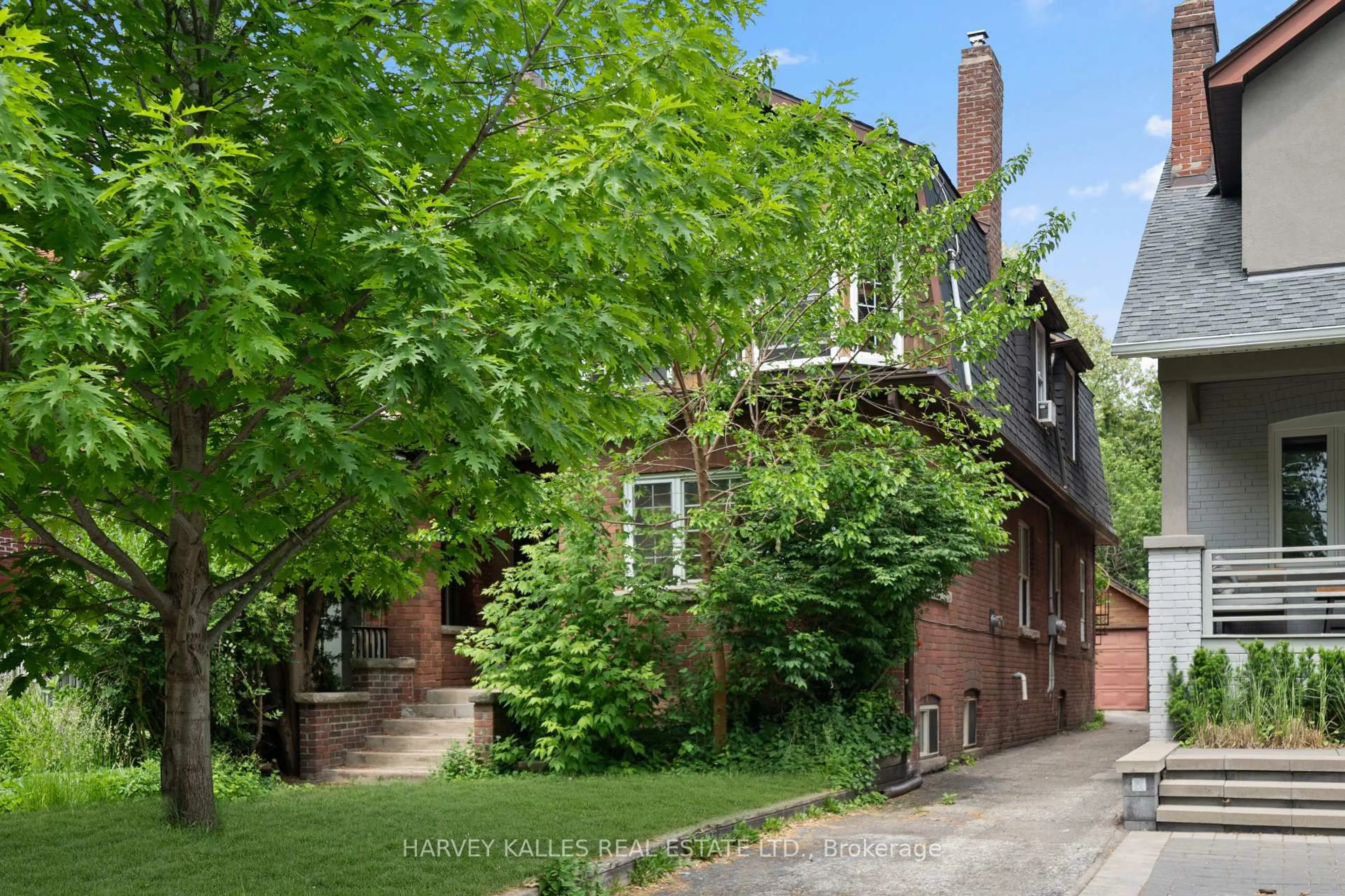 Home with brick exterior material, street for 98 Roselawn Ave, Toronto Ontario M4R 1E6
