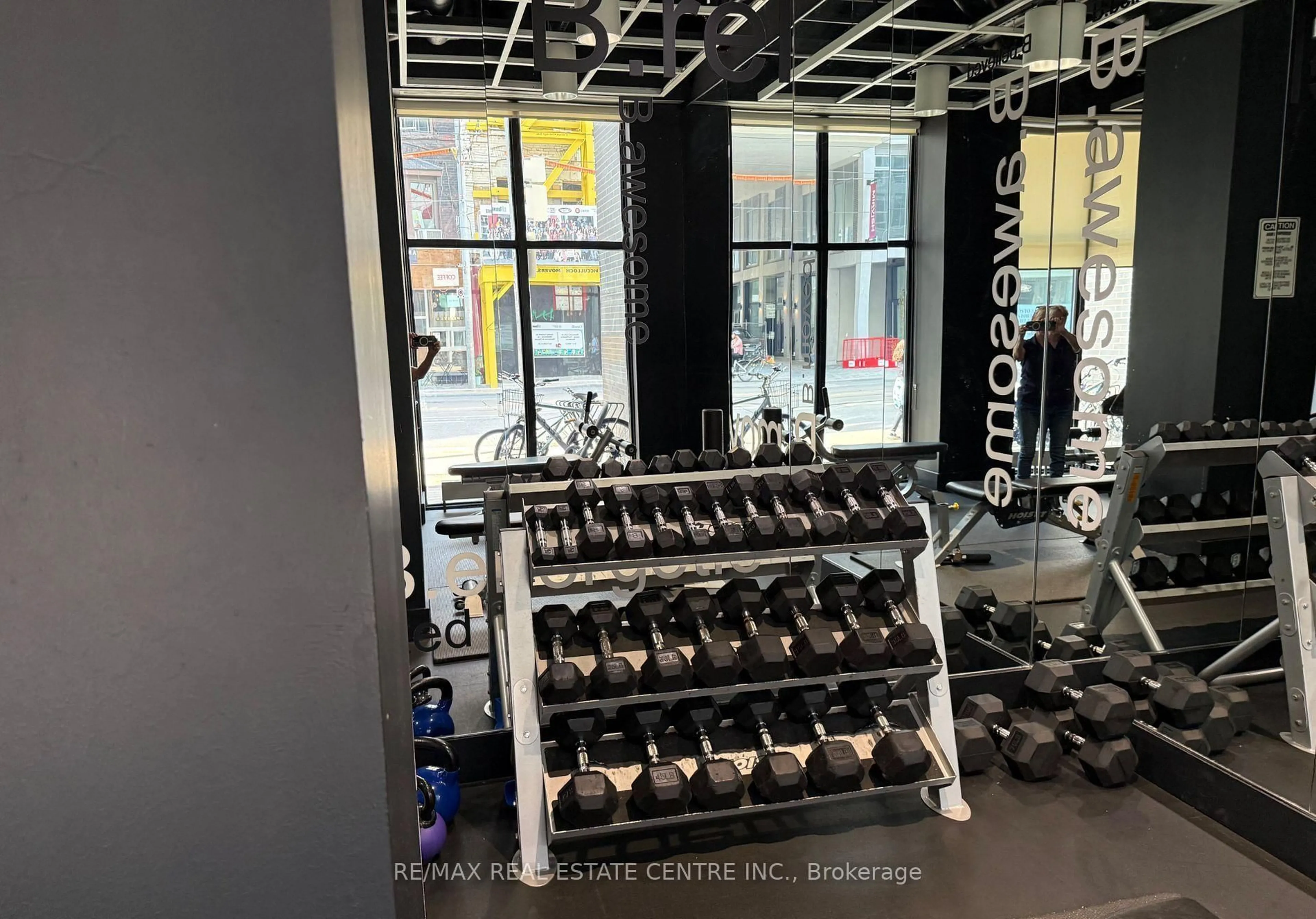 Gym or fitness room for 783 Bathurst St #308, Toronto Ontario M5S 0A8