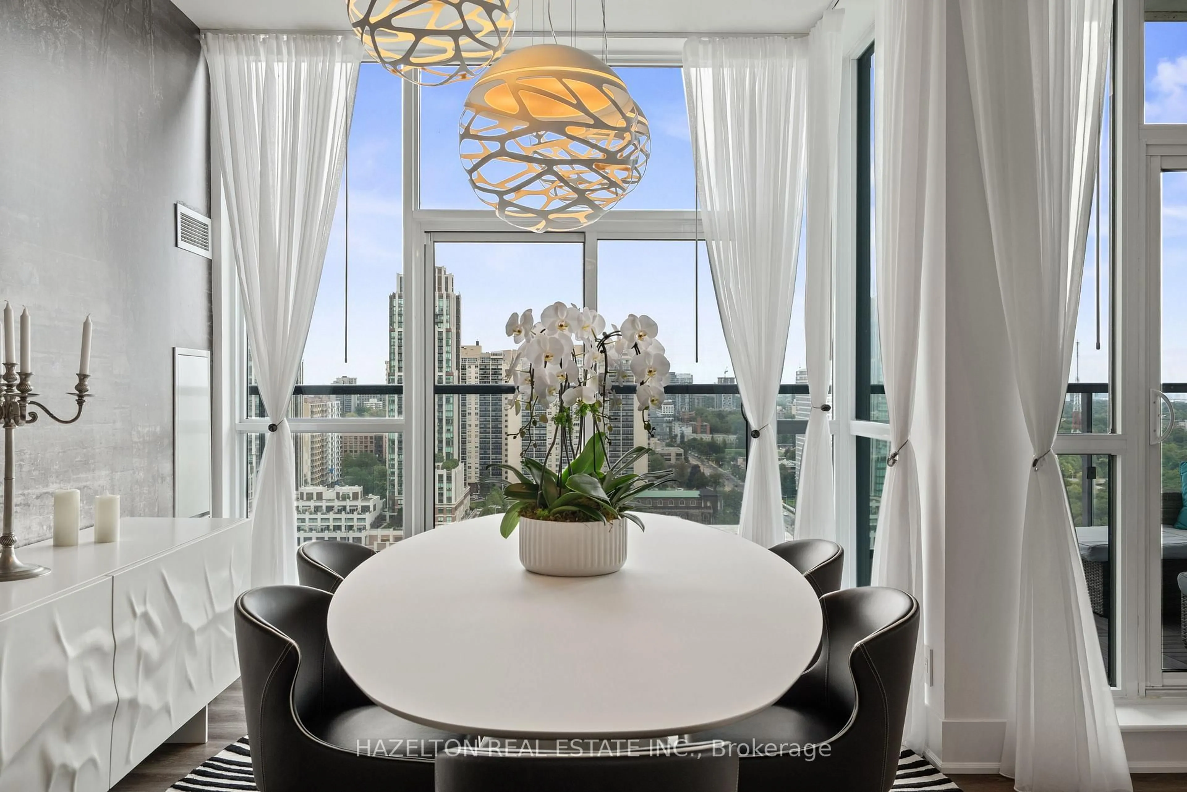 Dining room, unknown for 1486 Bathurst St #1802, Toronto Ontario M5P 3G9