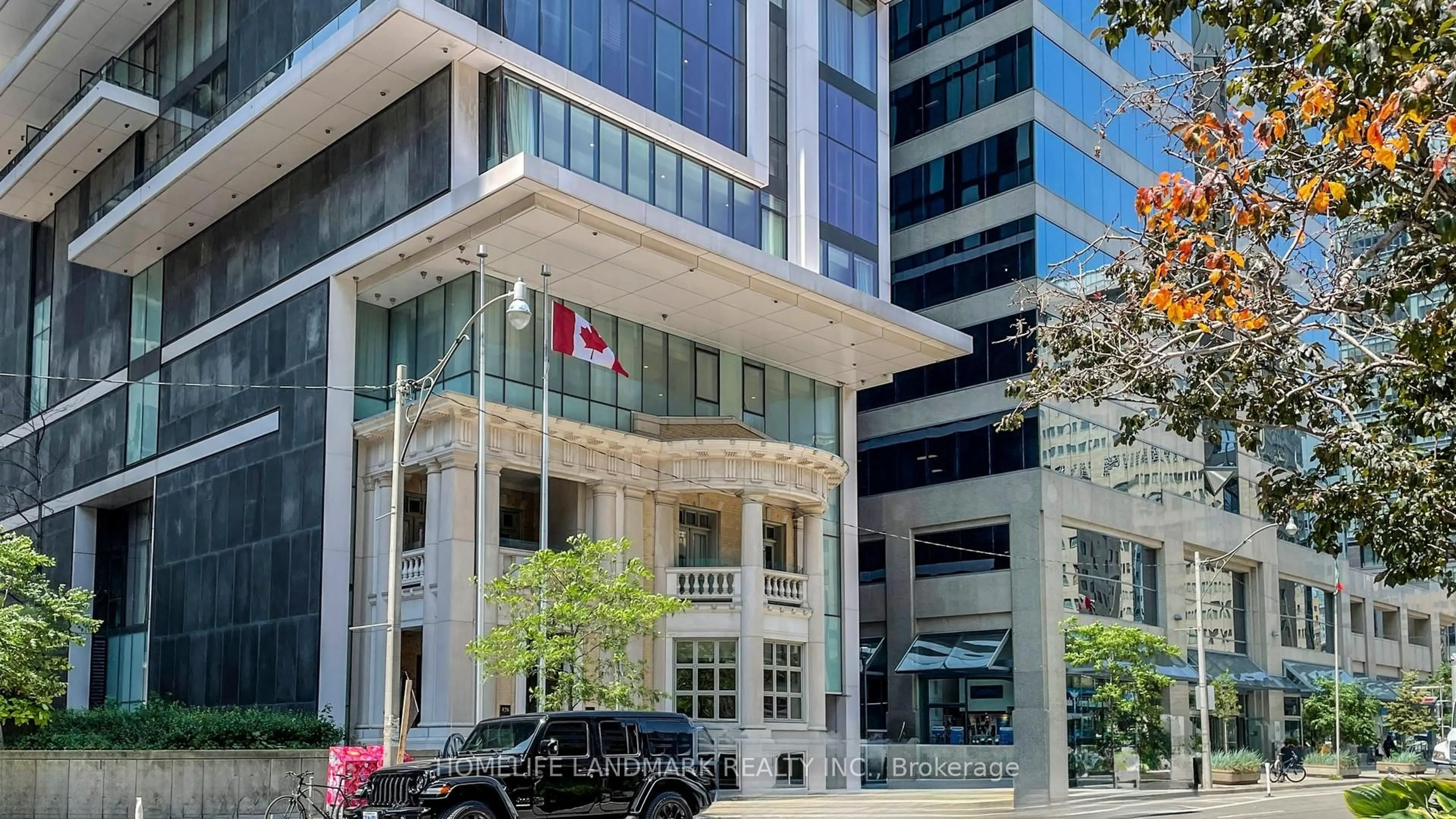 Indoor foyer for 426 University Ave #803, Toronto Ontario M5G 1S9