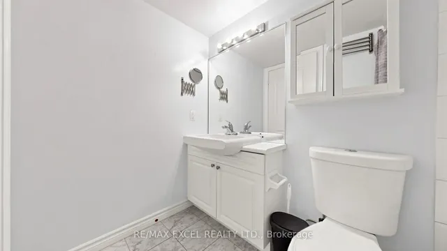 30 Hayden St #506, Toronto 3