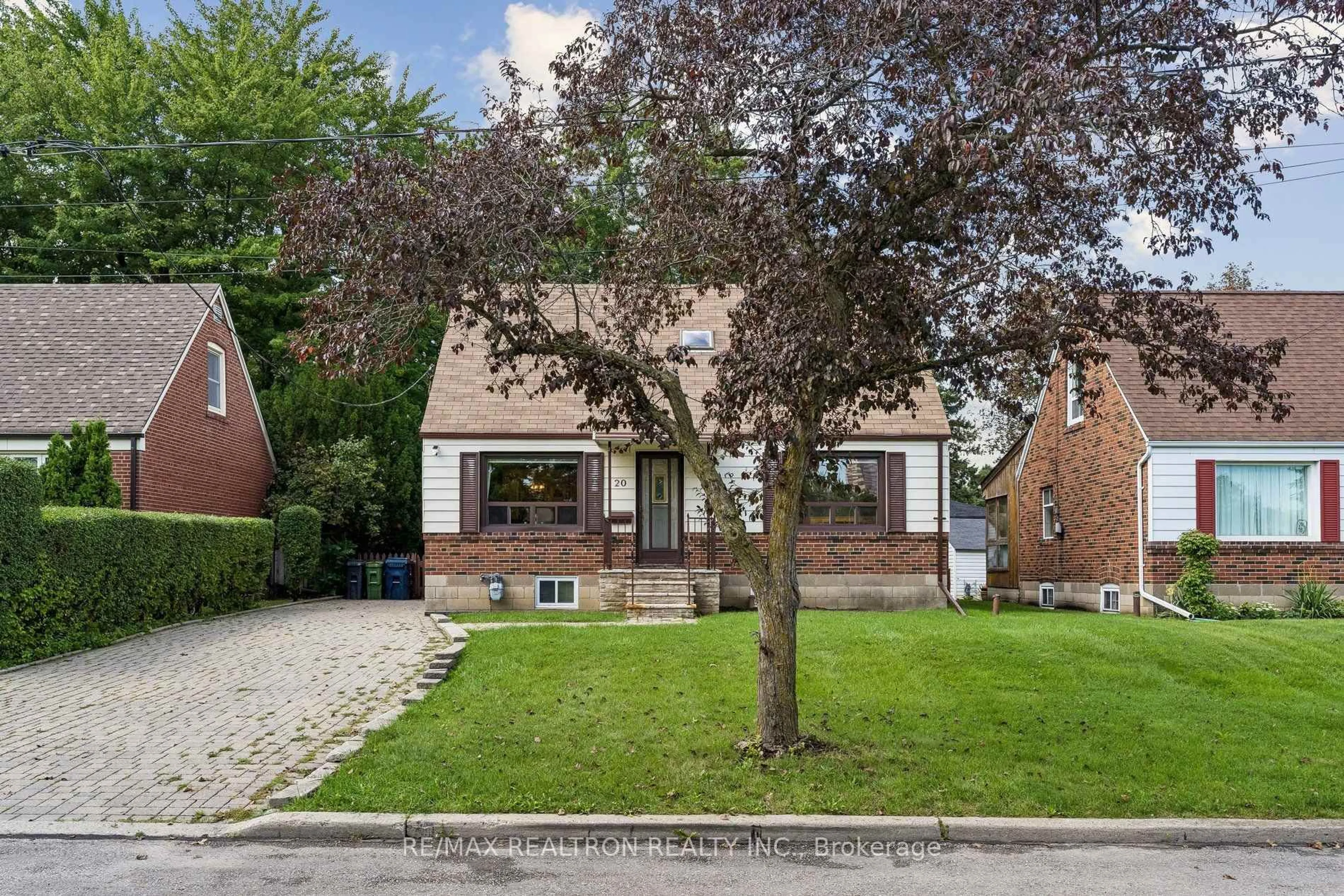 Home with brick exterior material, street for 20 Edithvale Dr, Toronto Ontario M2N 2R5