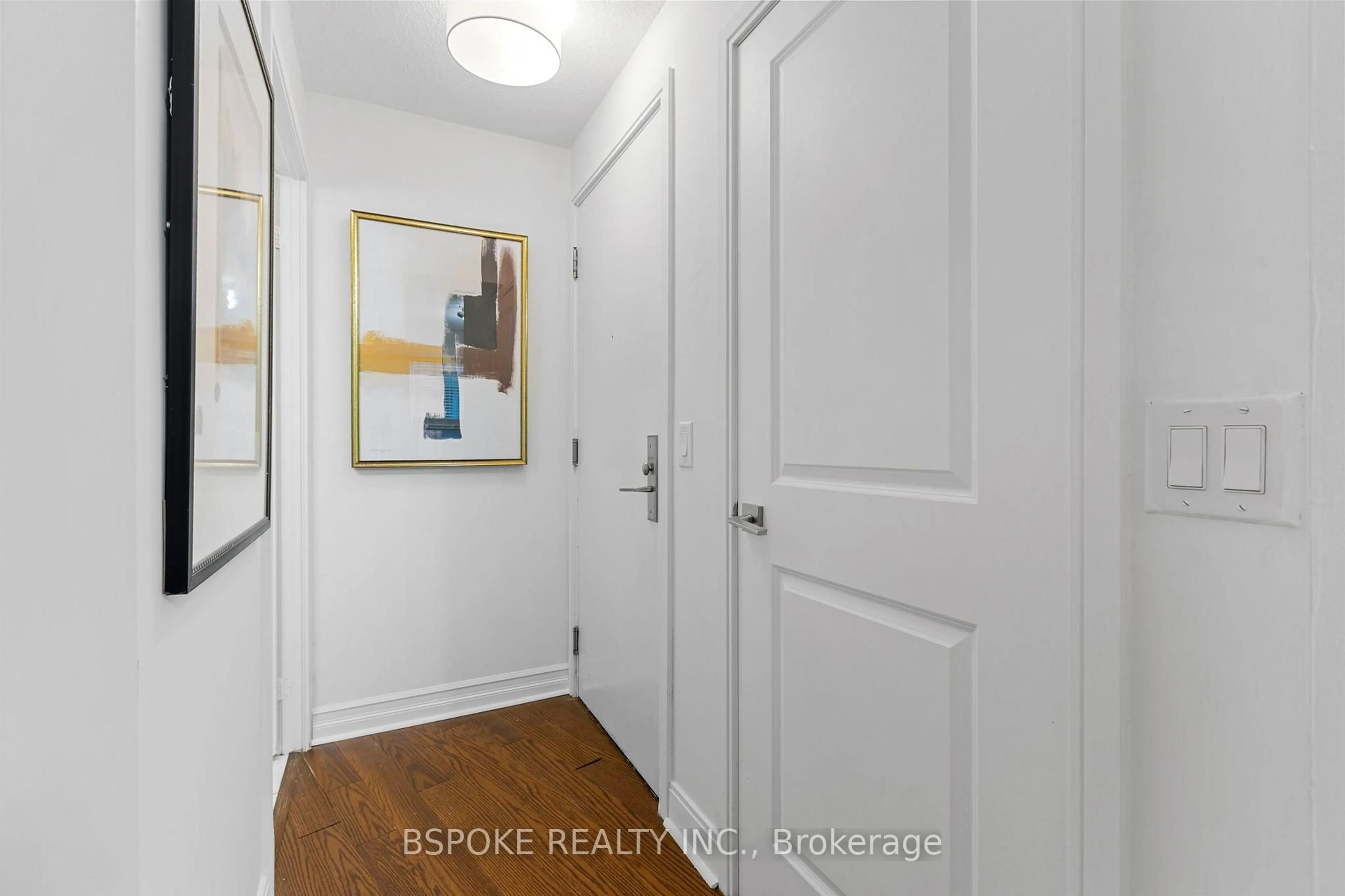 Indoor entryway for 1 Scott St #709, Toronto Ontario M5E 1A1