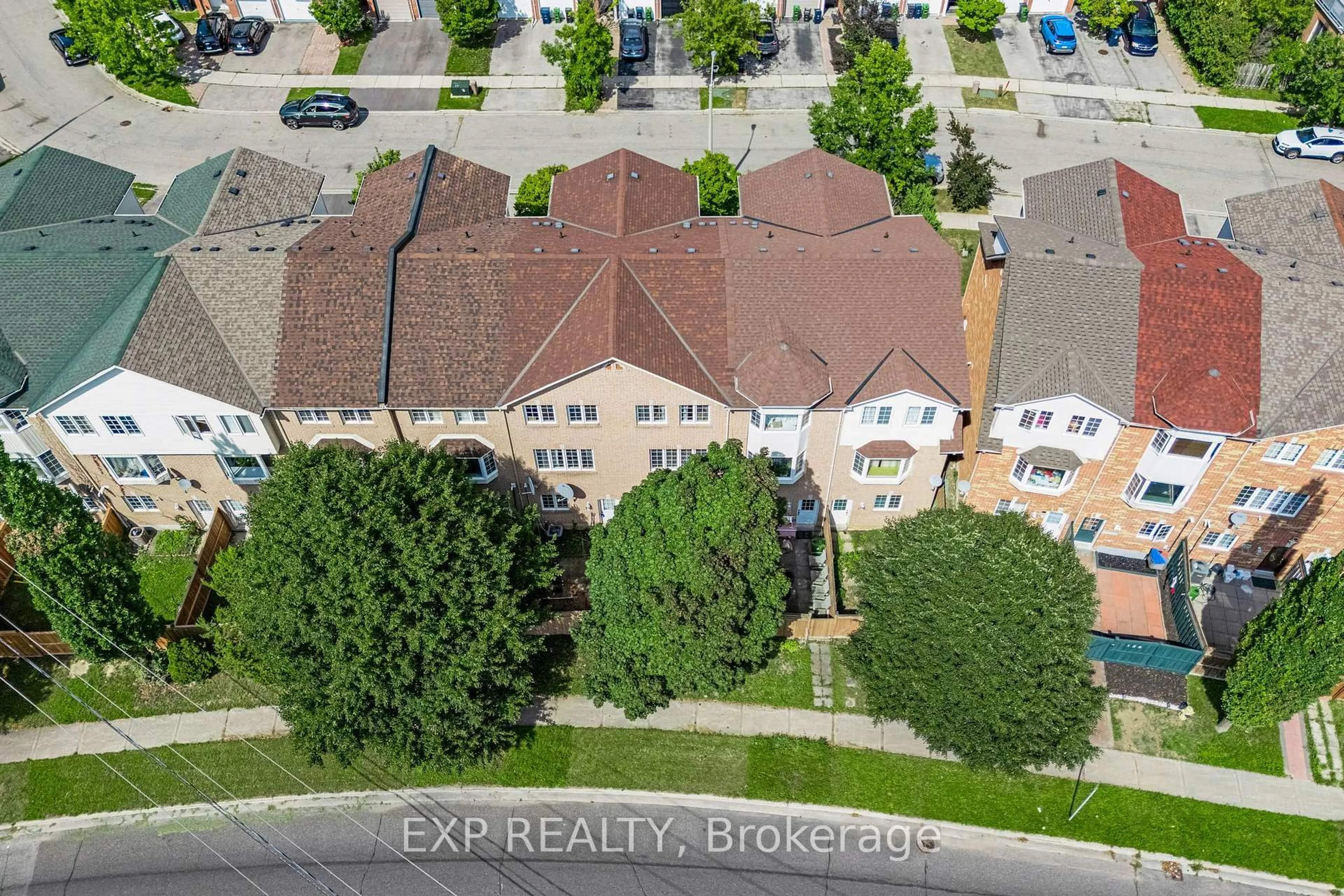 A pic from outside/outdoor area/front of a property/back of a property/a pic from drone, city buildings view from balcony for 144 Bartley Dr, Toronto Ontario M4A 1C5
