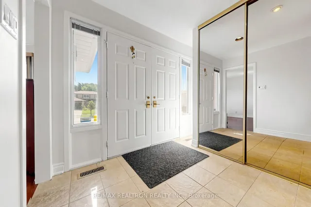 123 Francine Dr, Toronto 4