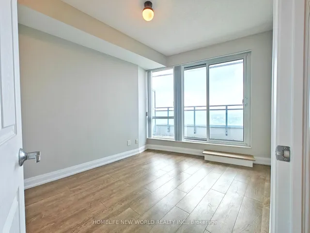 18 Holmes Ave #Lph07, Toronto 5