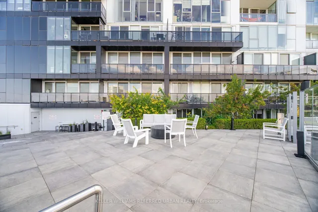 170 Bayview Ave #Th105, Toronto 3