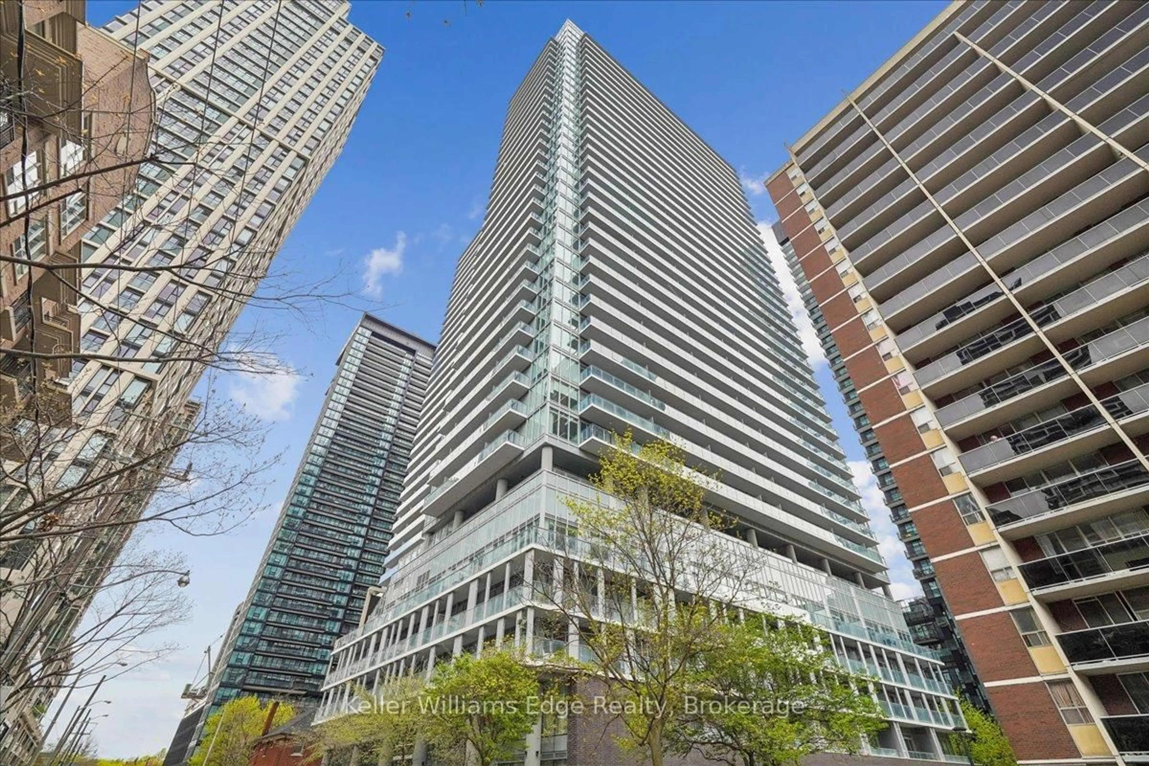Unknown for 99 Broadway Ave #208 NT, Toronto Ontario M4P 1V2