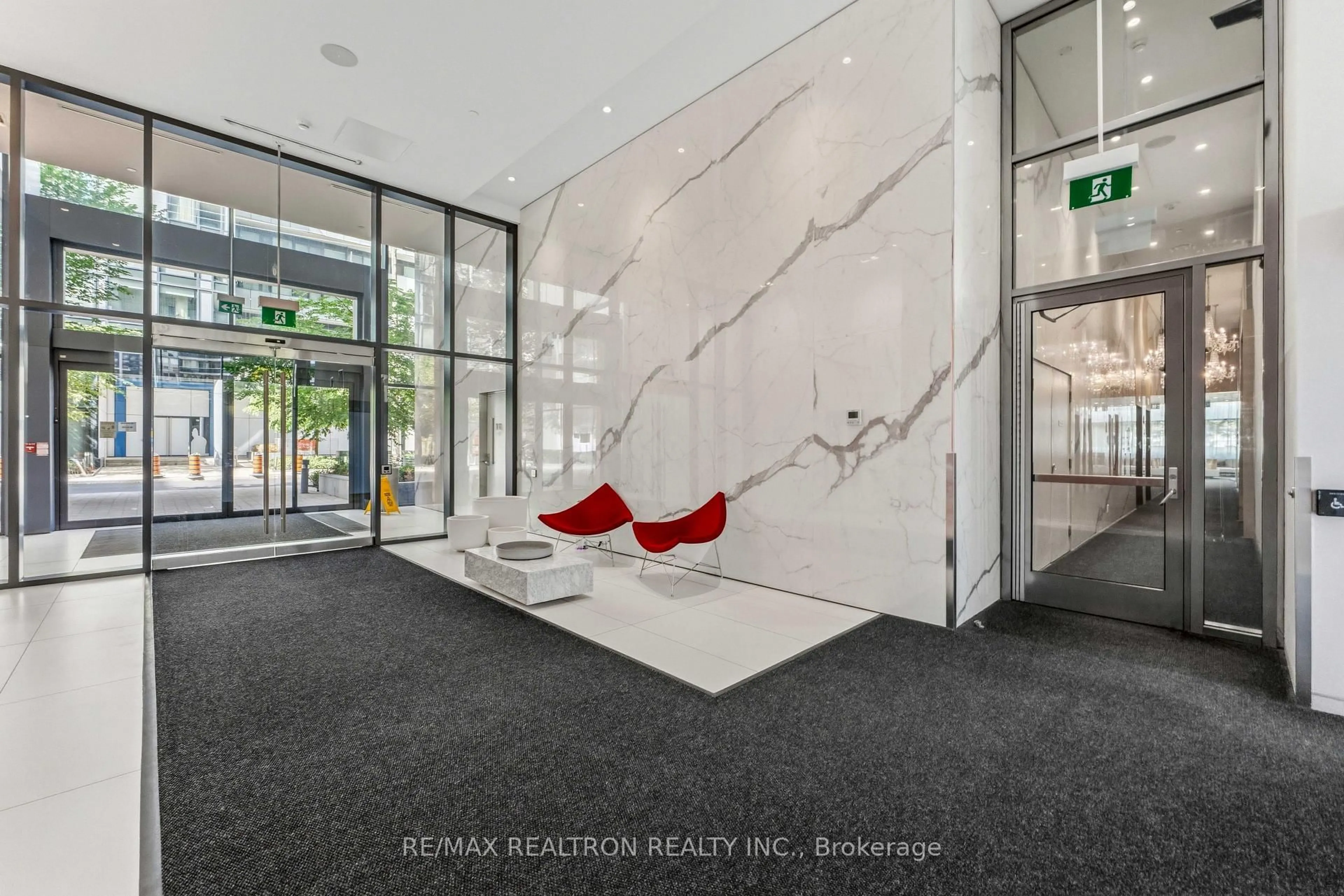 Unknown for 185 Roehampton Ave #510, Toronto Ontario M4P 2K5