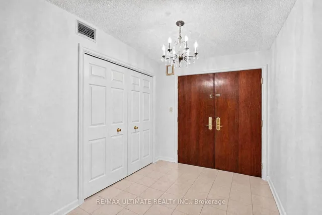 215 The Donway W #218, Toronto 5