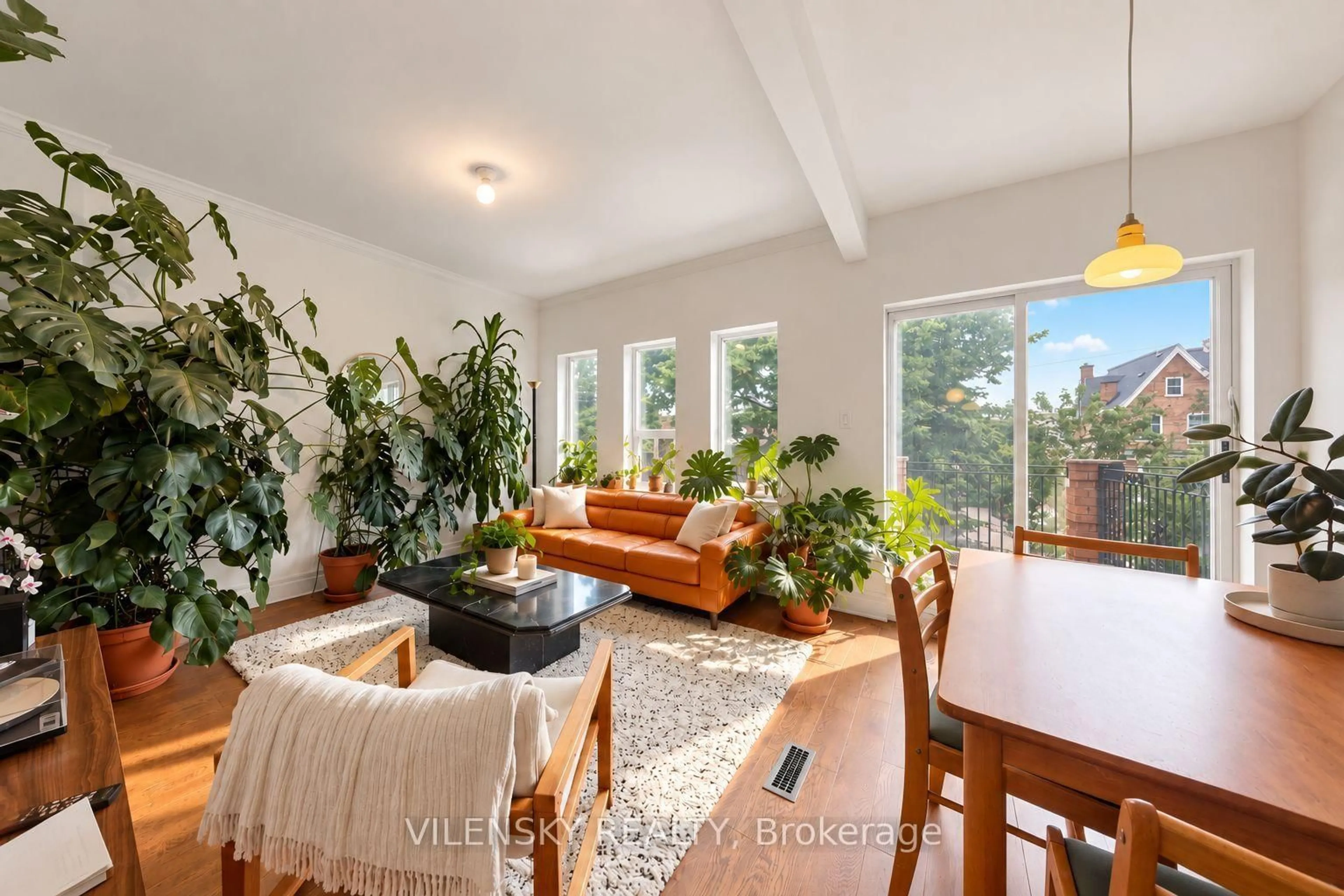Unknown for 41 Lakeview Ave, Toronto Ontario M6J 3B4