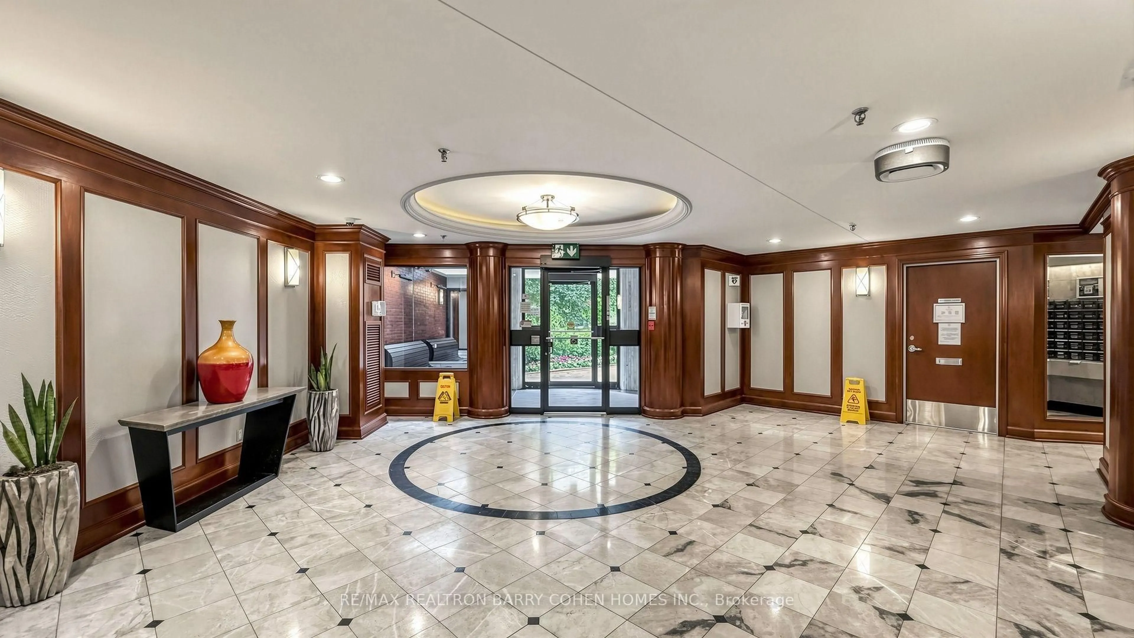 Lobby for 1121 Steeles Ave #802, Toronto Ontario M2R 2W7