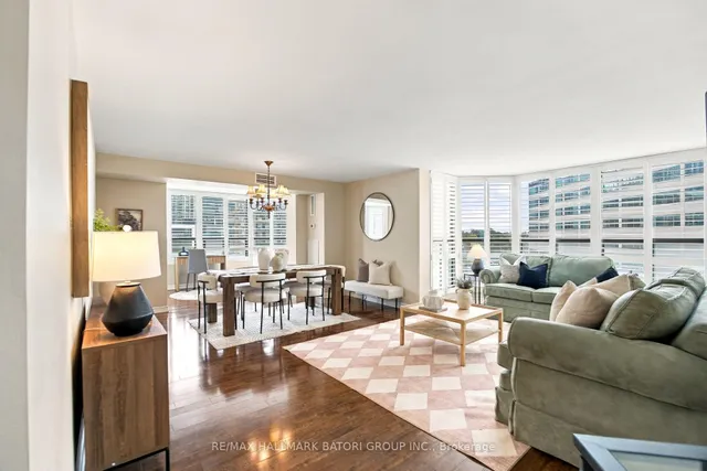 33 Elmhurst Ave #702, Toronto 4