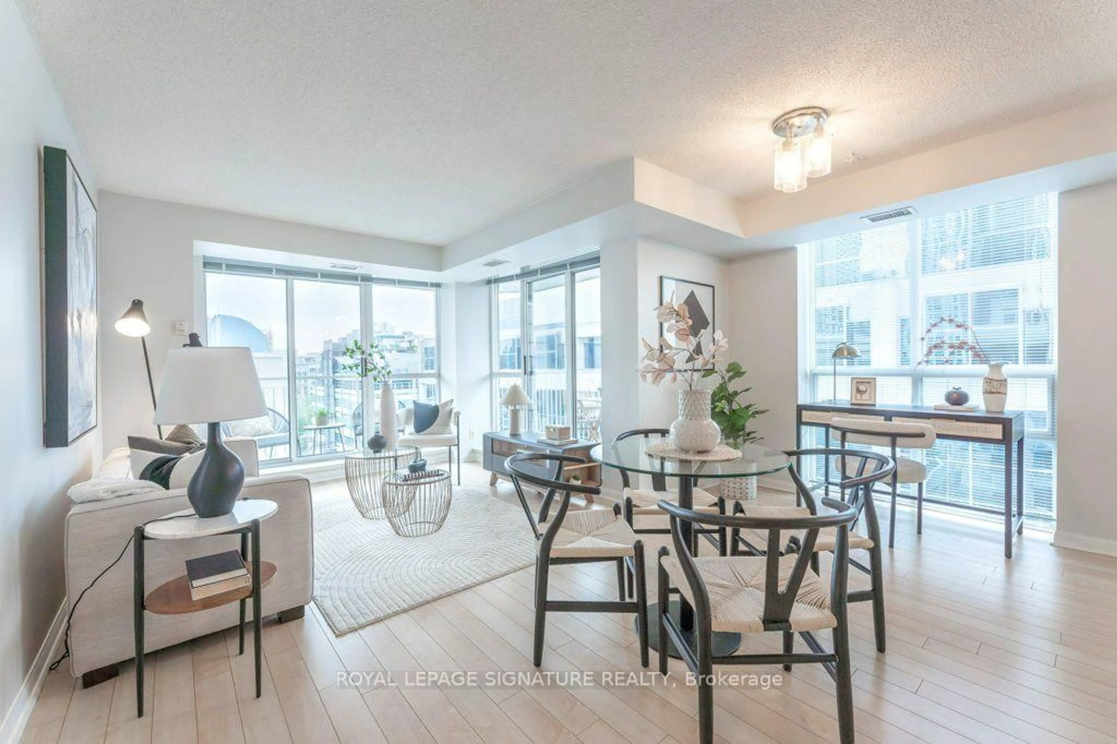 Dining room, unknown for 18 Stafford St #1013, Toronto Ontario M5V 3W4