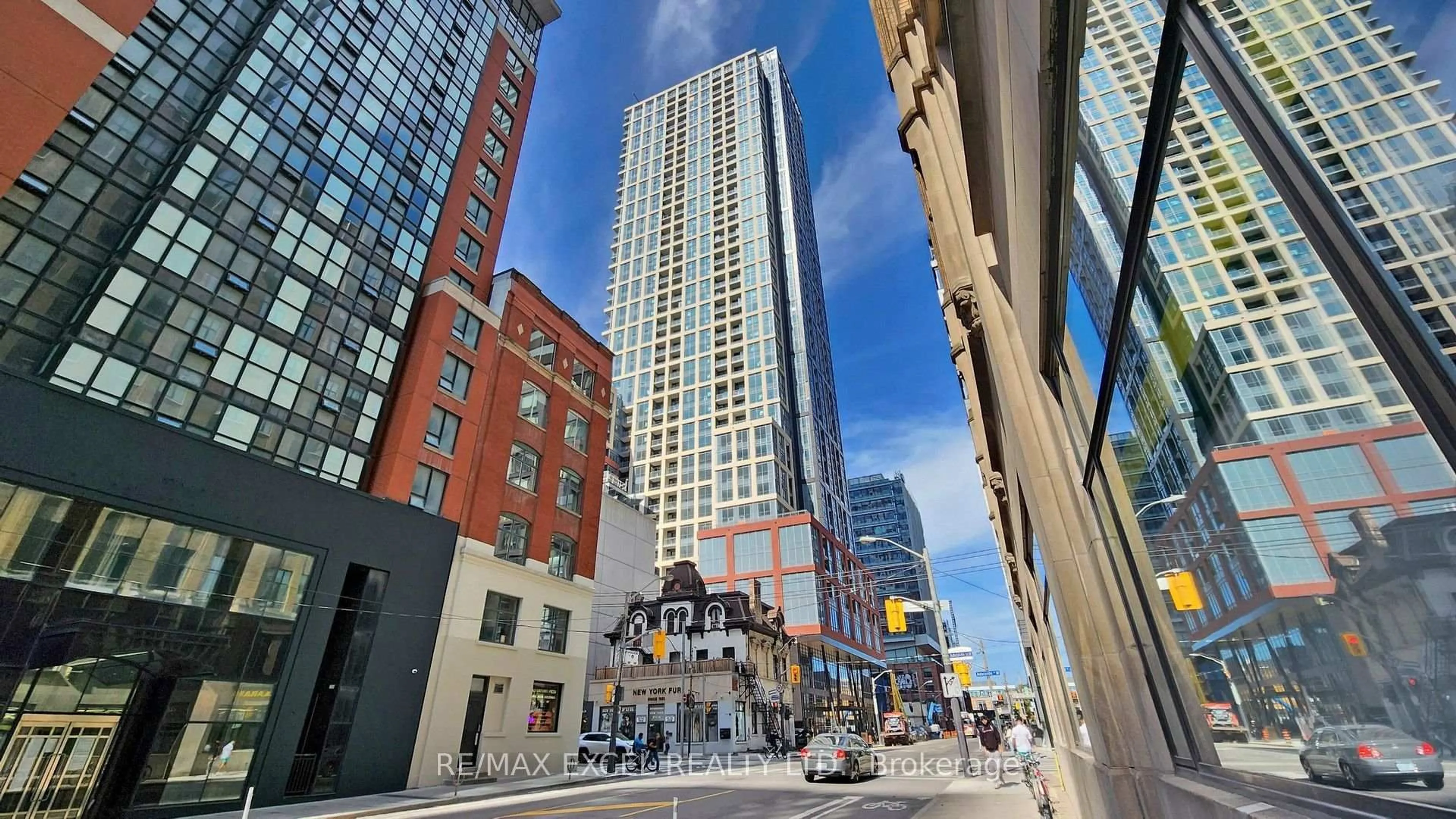 Unknown for 108 Peter St #1818, Toronto Ontario M5V 0W2
