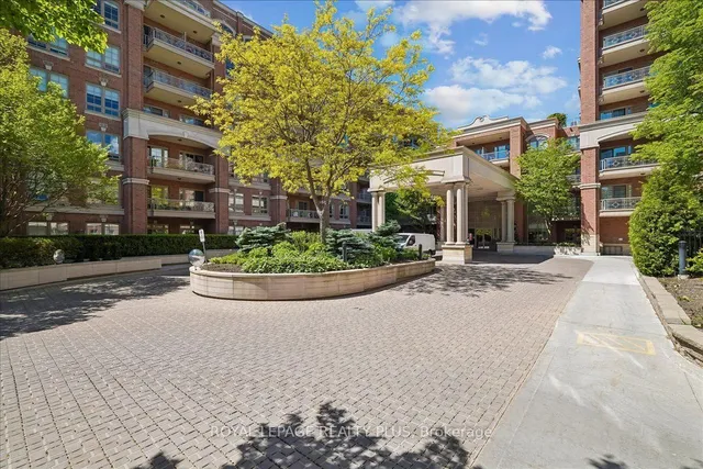 20 Burkebrook Pl #204, Toronto 2
